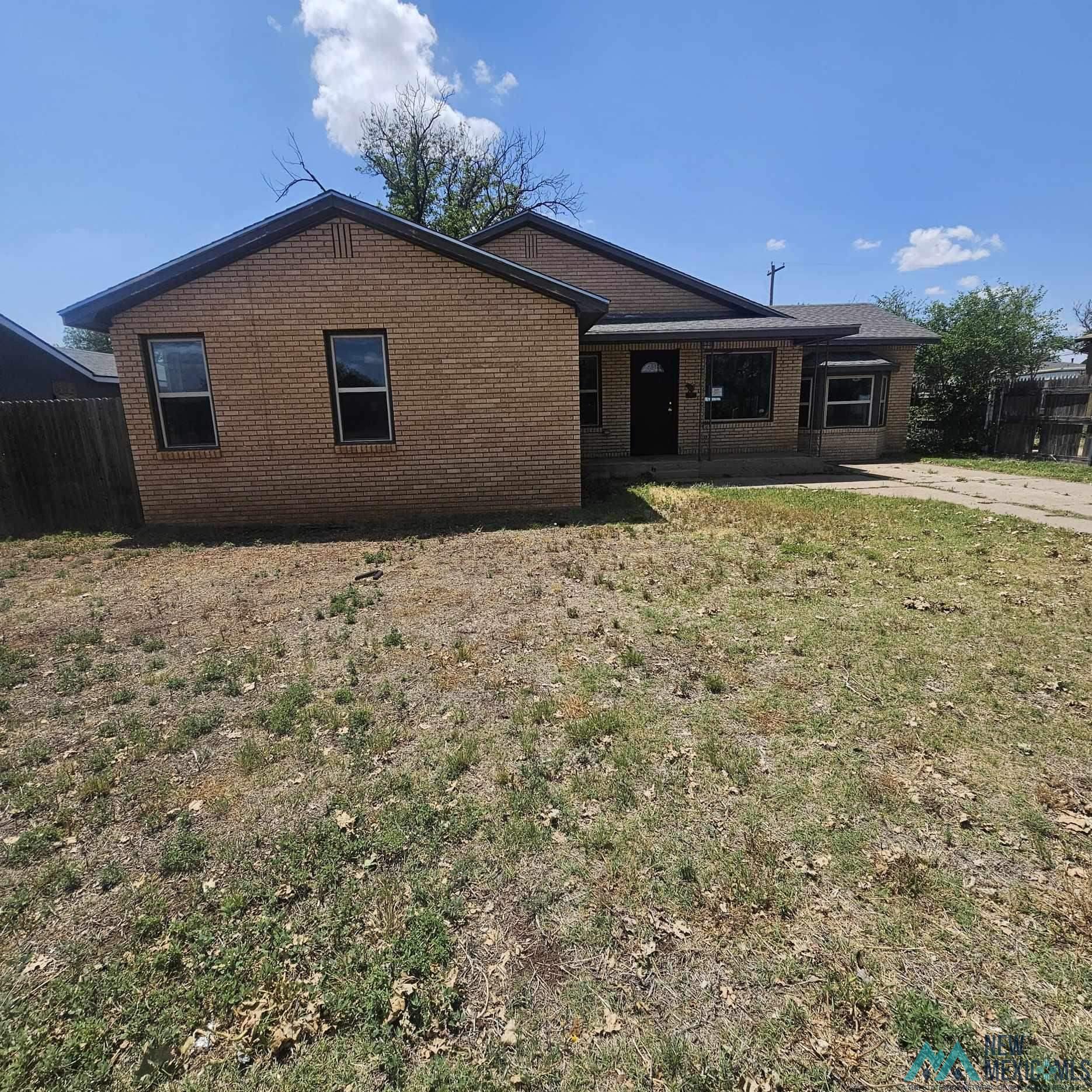 Clovis, New Mexico 88101, United States, 3 Bedrooms Bedrooms, ,2 BathroomsBathrooms,Residential,Pending,55430