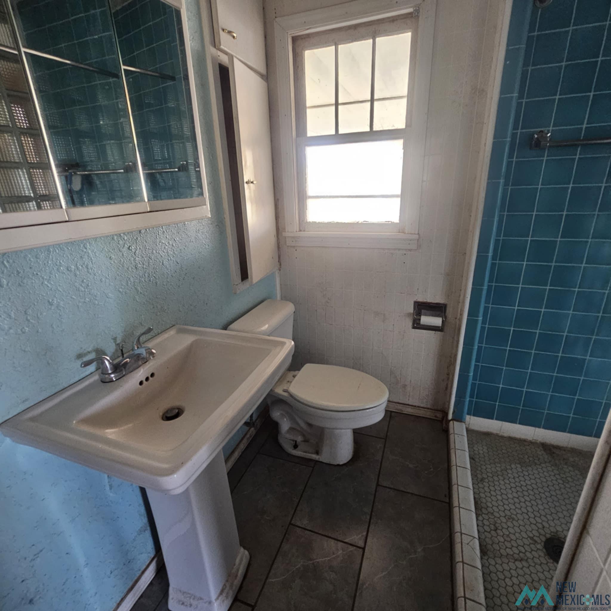 Portales, New Mexico 88130, United States, 3 Bedrooms Bedrooms, ,2 BathroomsBathrooms,Residential,Active,196890