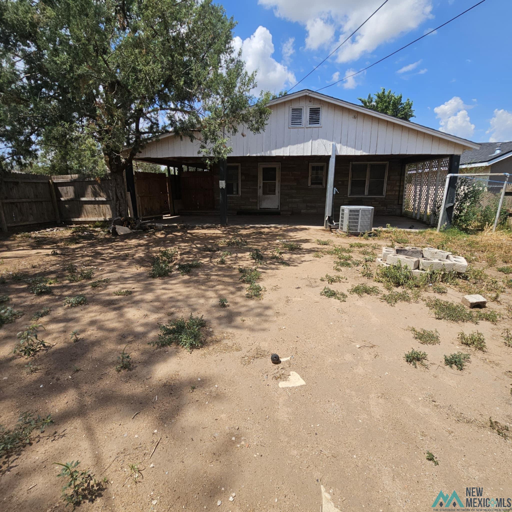 Portales, New Mexico 88130, United States, 3 Bedrooms Bedrooms, ,2 BathroomsBathrooms,Residential,Active,196890