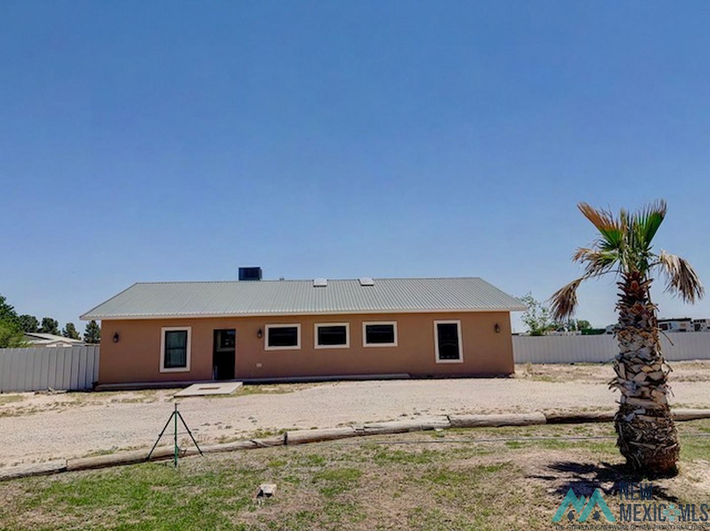 R292 N Thirteenth Street, Artesia, Texas image 2