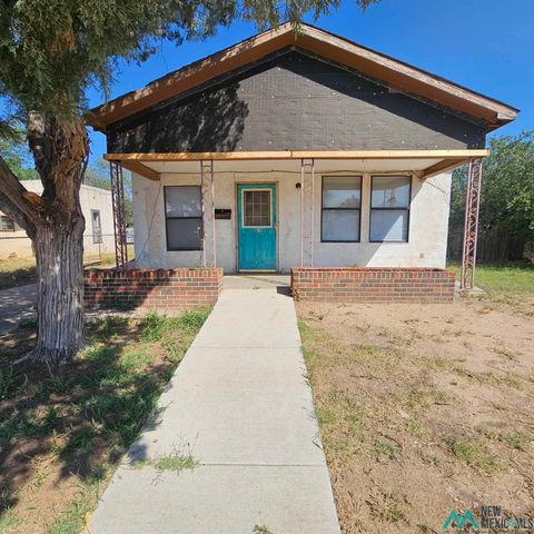 Homes For Sale - 617 S Ave A Avenue<br/> Portales, NM 88130