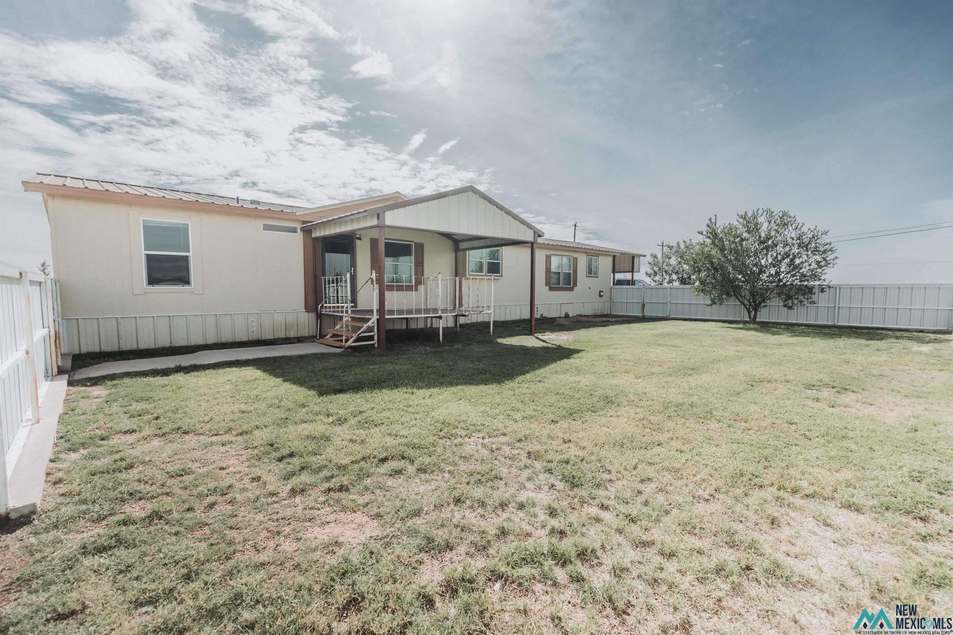 10400 N Knowles Road, Hobbs, Texas image 4