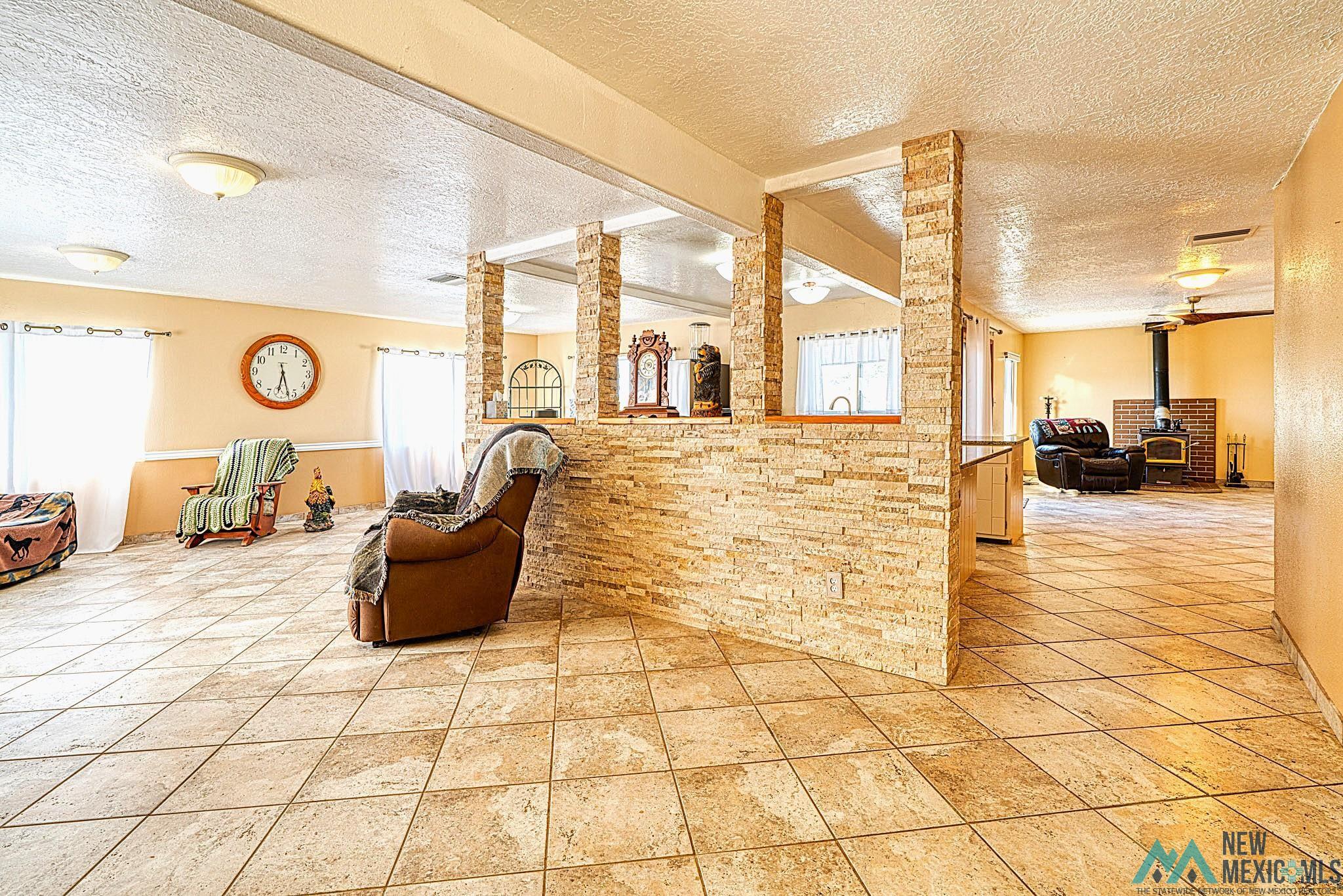 555 S Florence Street, Gallup, Texas image 3