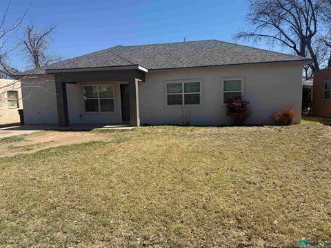 Homes For Sale - 1006 N Sixth Street<br/> Carlsbad, NM 88220