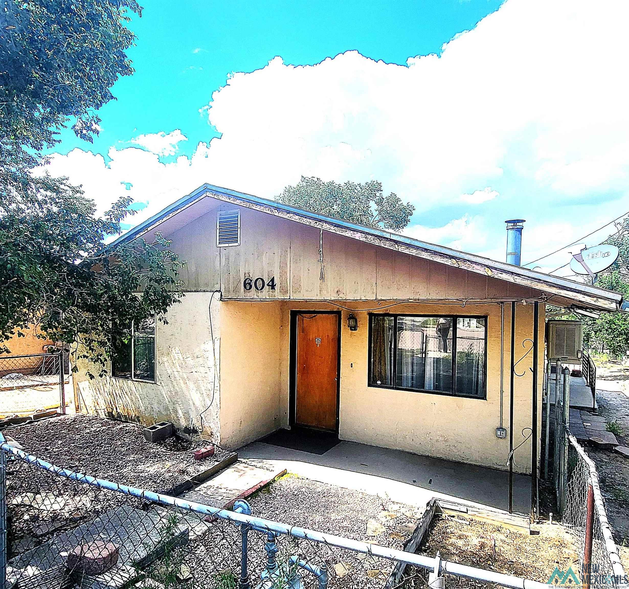604 W Morgan Ave, Gallup, New Mexico image 1