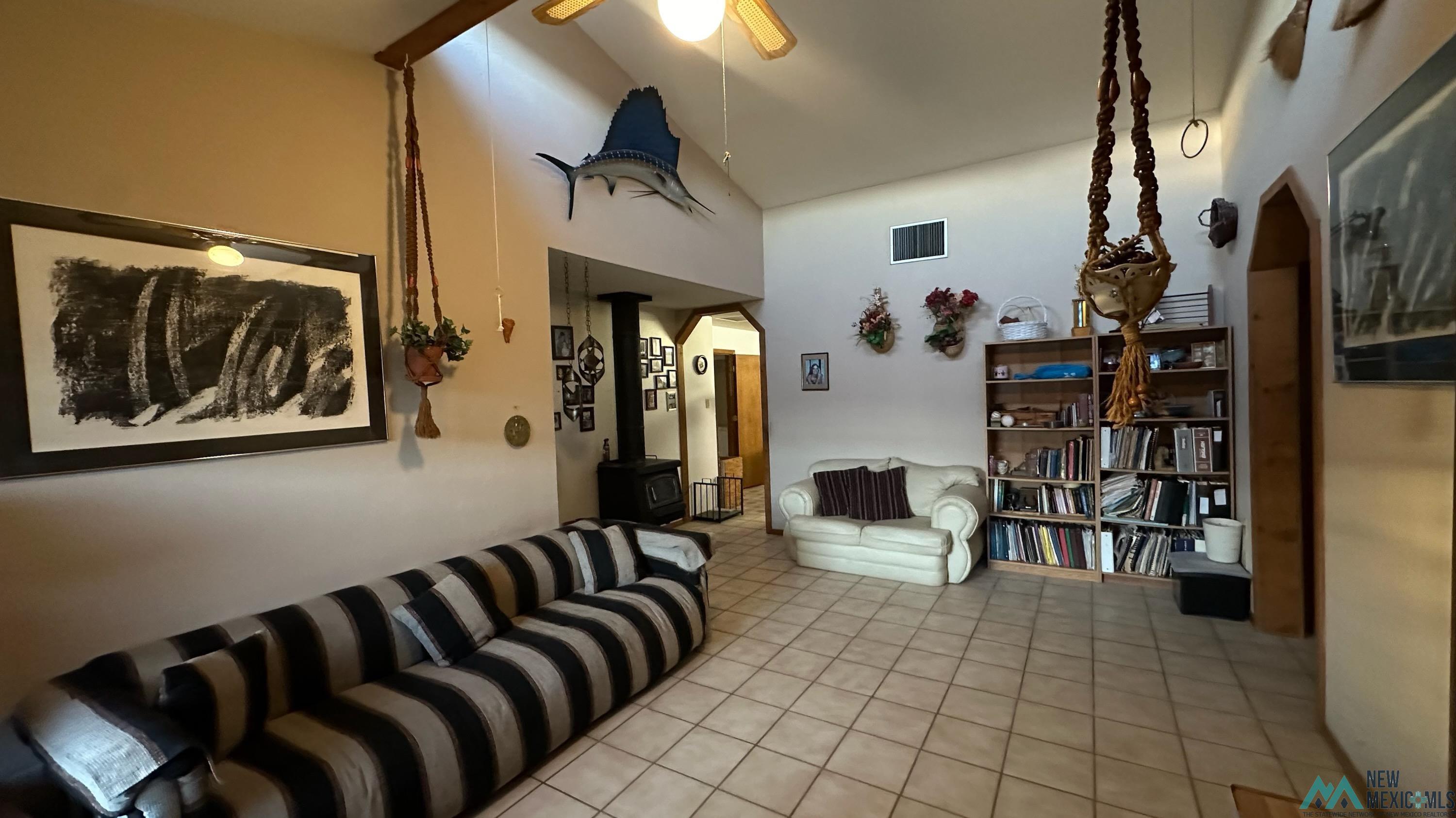 231 Las Palomas Road, Williamsburg, Texas image 9