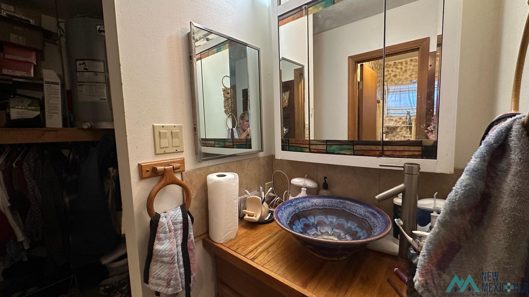 231 Las Palomas Road, Williamsburg, Texas image 11