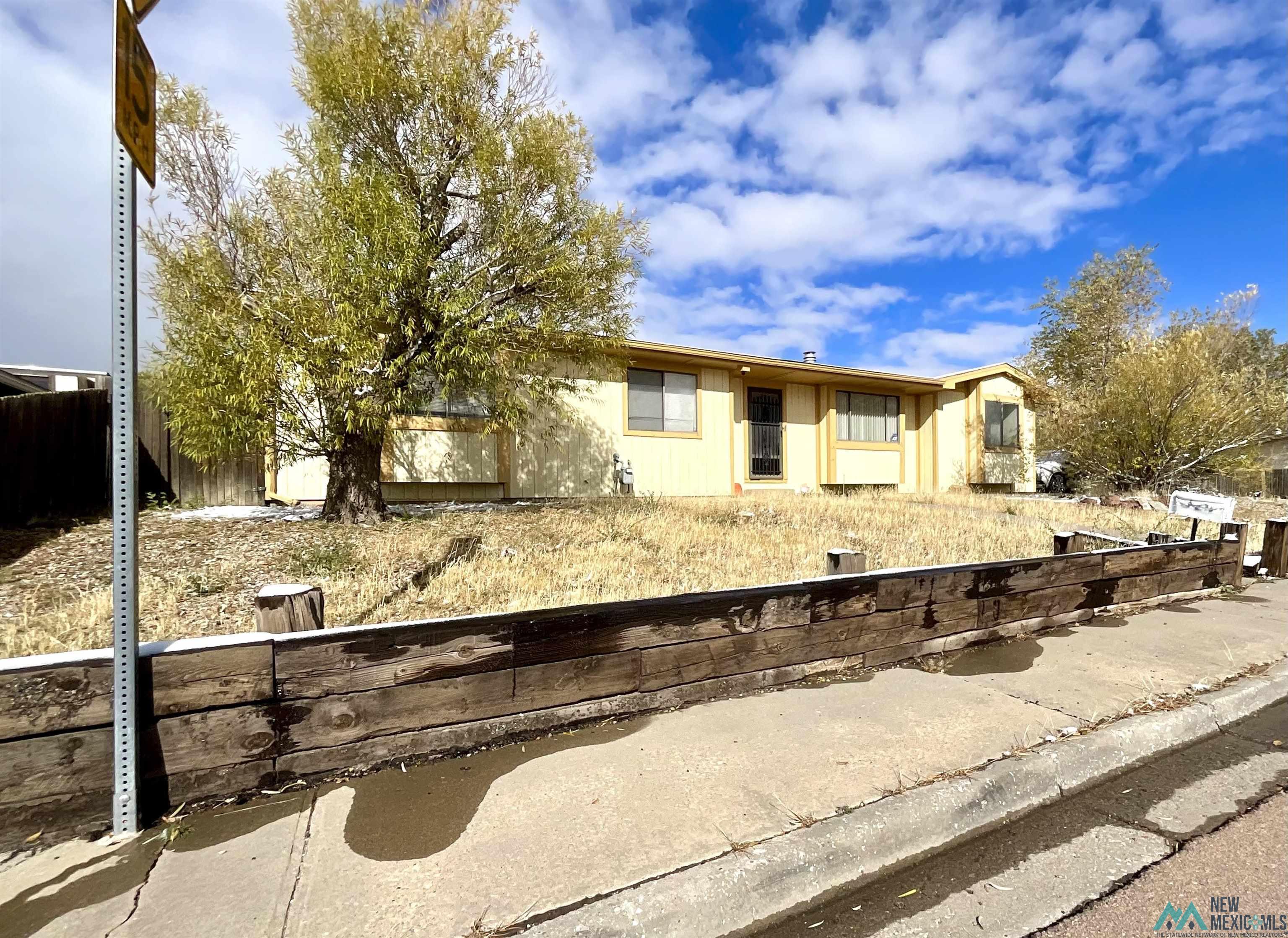 217 Boulder Road, Gallup, New Mexico image 2