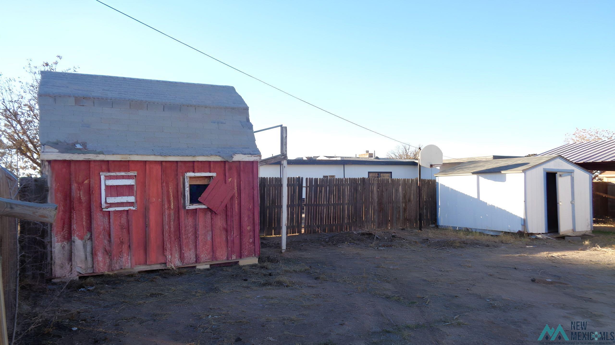 214 W Damson Street, Hagerman, New Mexico image 5