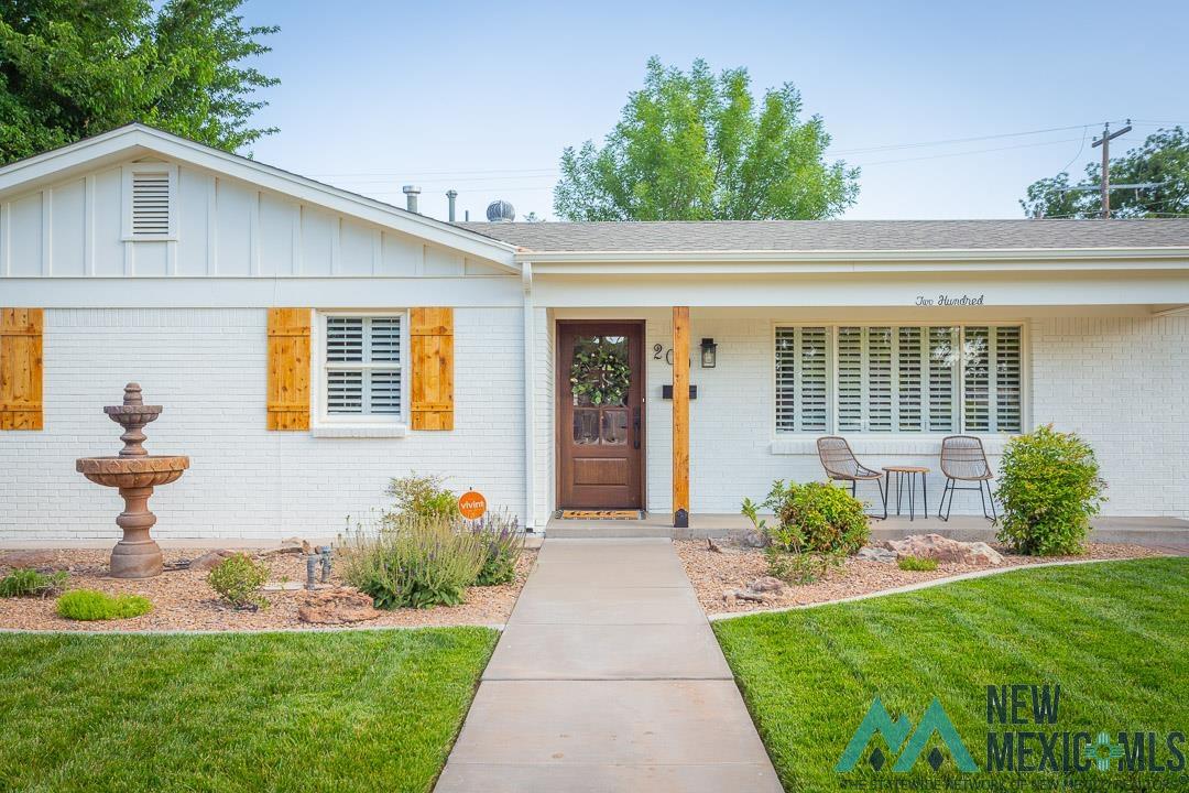 200 Calle Del Sol Rd, Roswell, Texas image 2