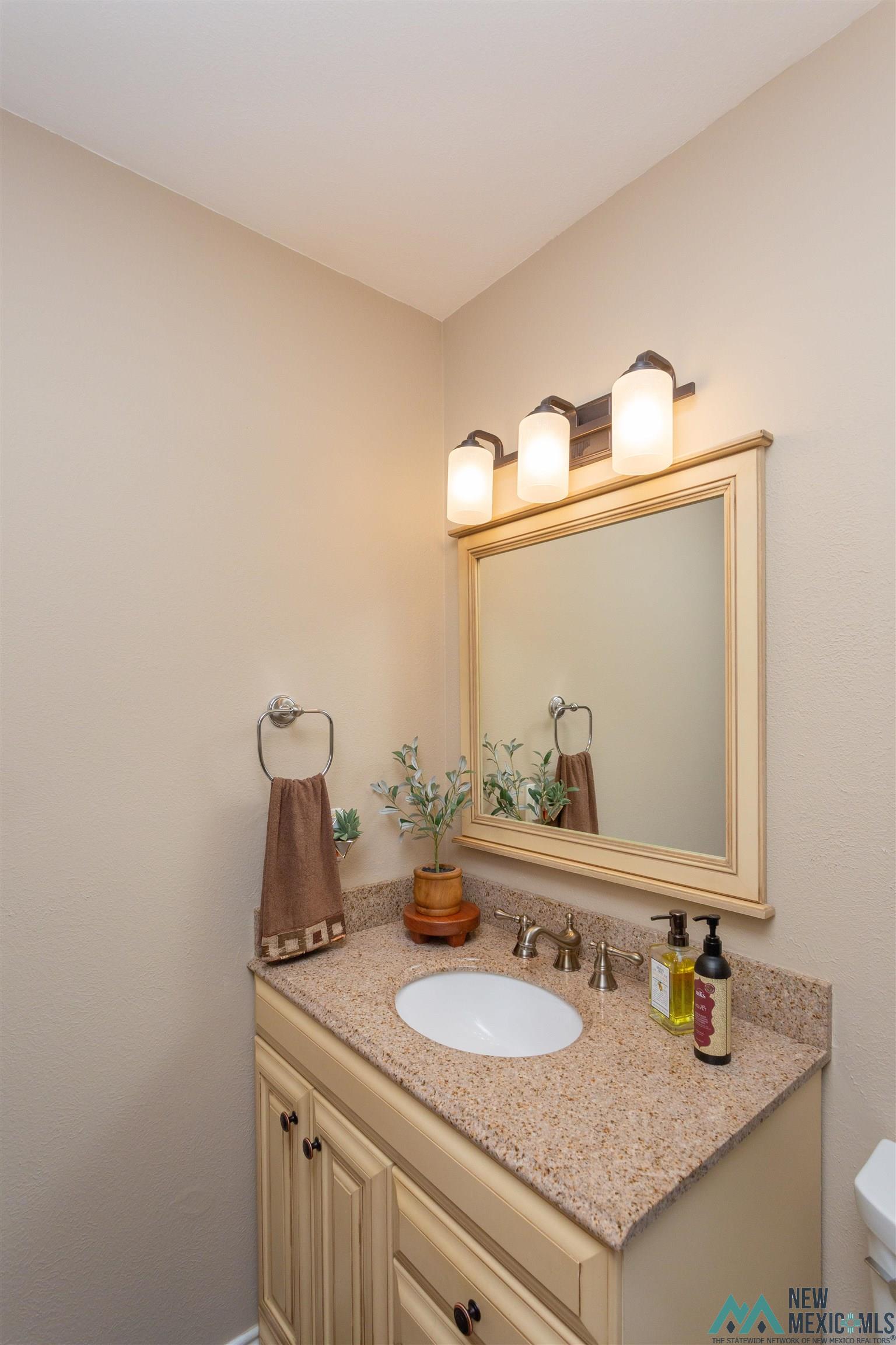 200 Calle Del Sol Rd, Roswell, Texas image 26