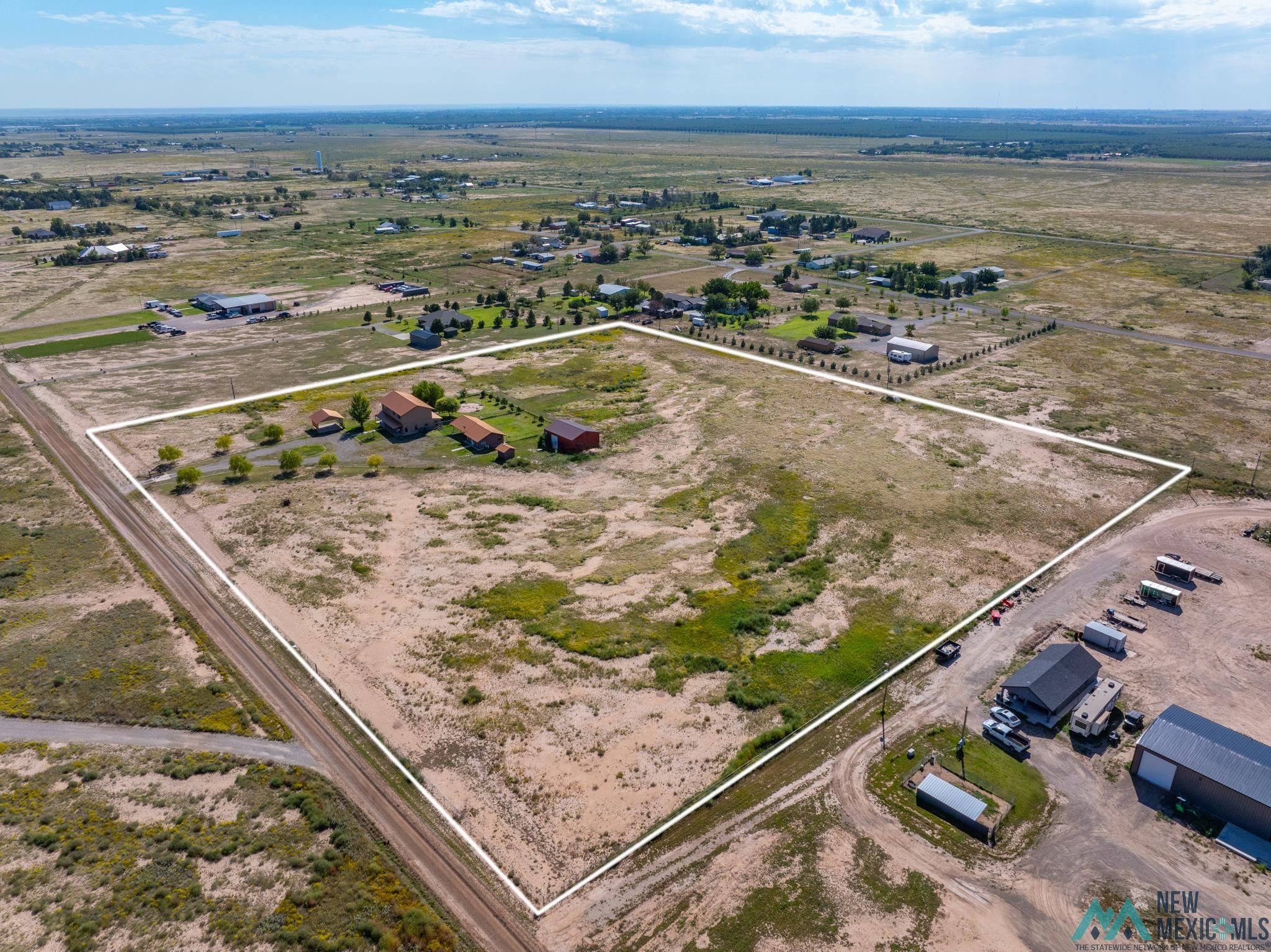 Roswell, New Mexico 88201, United States, 5 Bedrooms Bedrooms, ,5 BathroomsBathrooms,Residential,Active,225479