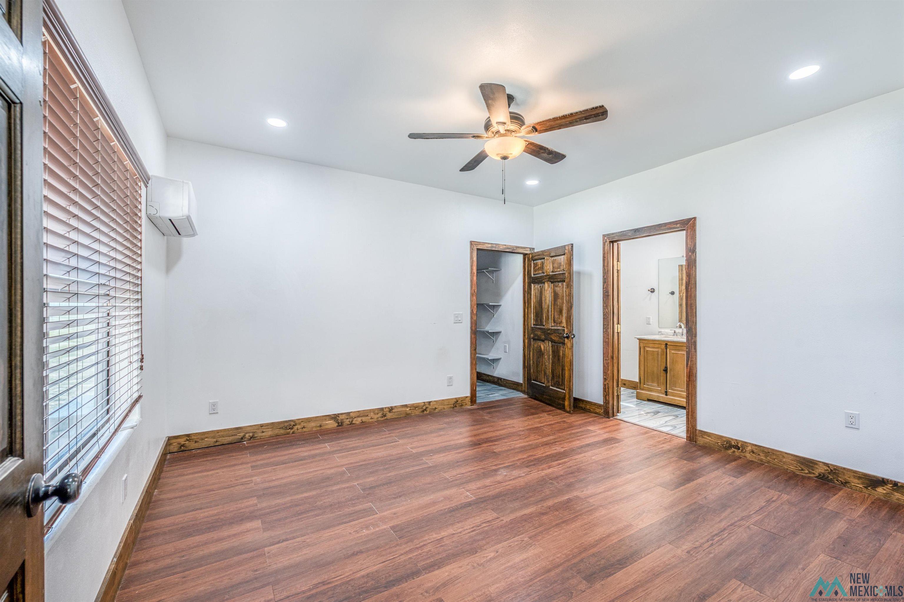 Roswell, New Mexico 88201, United States, 5 Bedrooms Bedrooms, ,5 BathroomsBathrooms,Residential,Active,225479