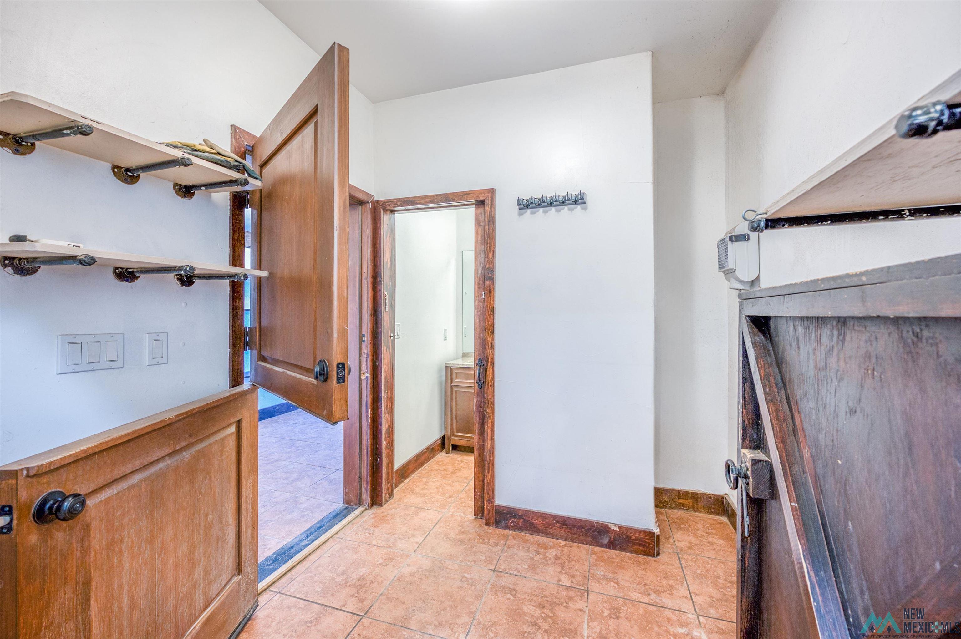 Roswell, New Mexico 88201, United States, 5 Bedrooms Bedrooms, ,5 BathroomsBathrooms,Residential,Active,225479