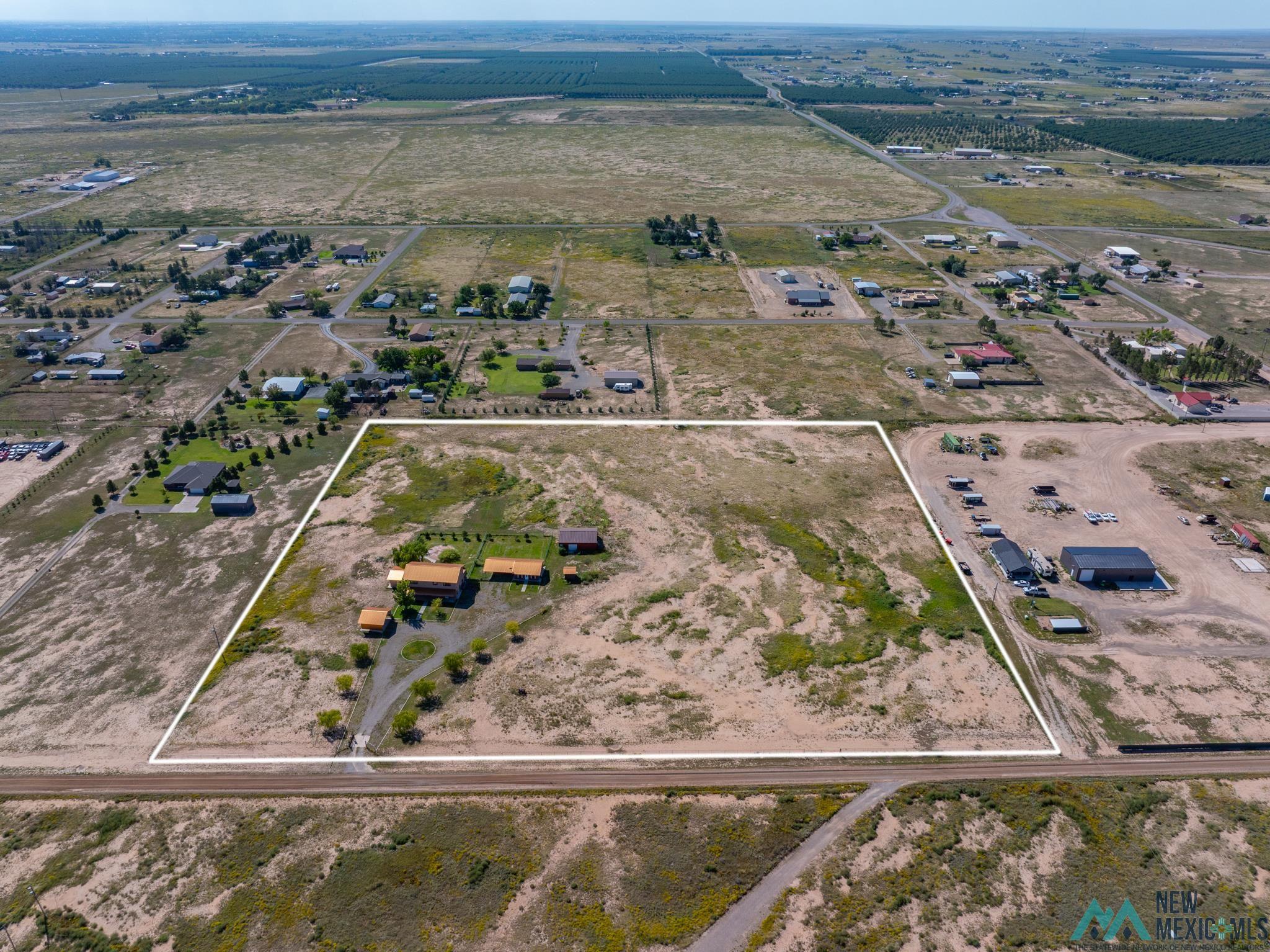 Roswell, New Mexico 88201, United States, 5 Bedrooms Bedrooms, ,5 BathroomsBathrooms,Residential,Active,225479