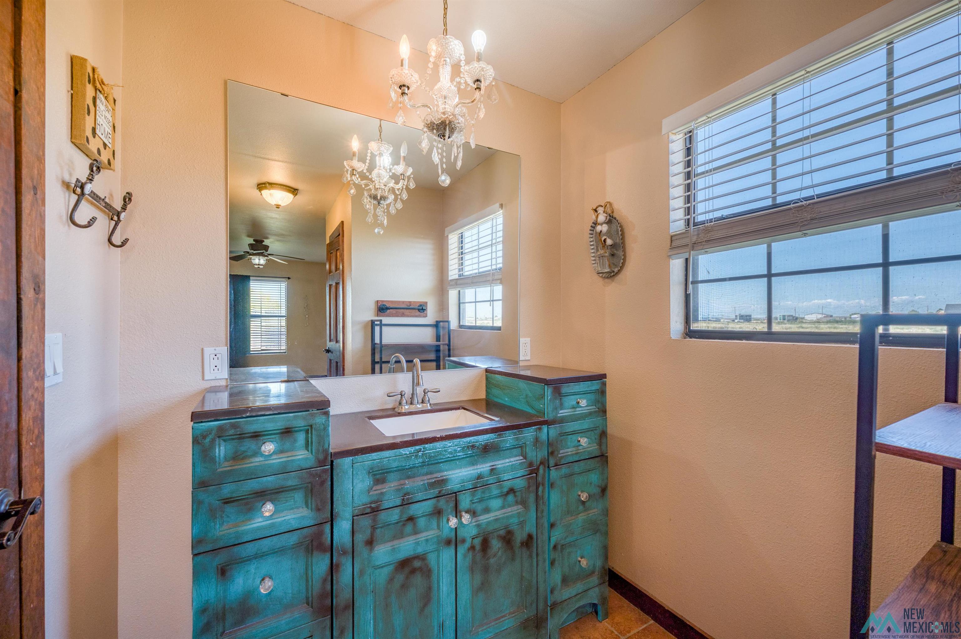 Roswell, New Mexico 88201, United States, 5 Bedrooms Bedrooms, ,5 BathroomsBathrooms,Residential,Active,225479