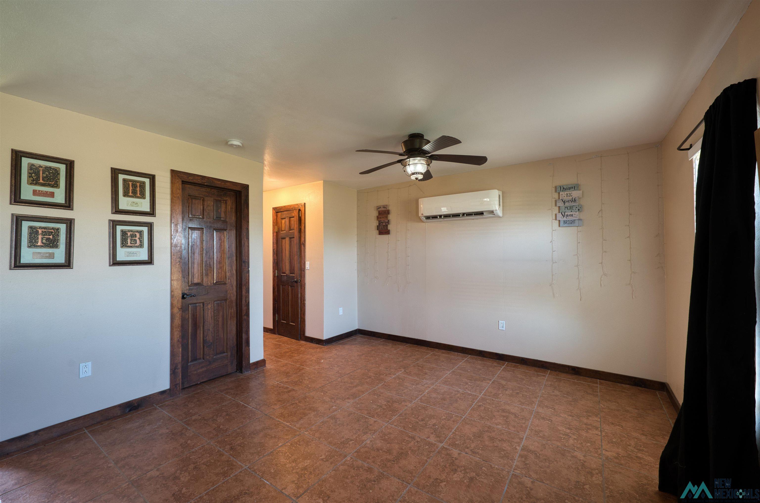 Roswell, New Mexico 88201, United States, 5 Bedrooms Bedrooms, ,5 BathroomsBathrooms,Residential,Active,225479