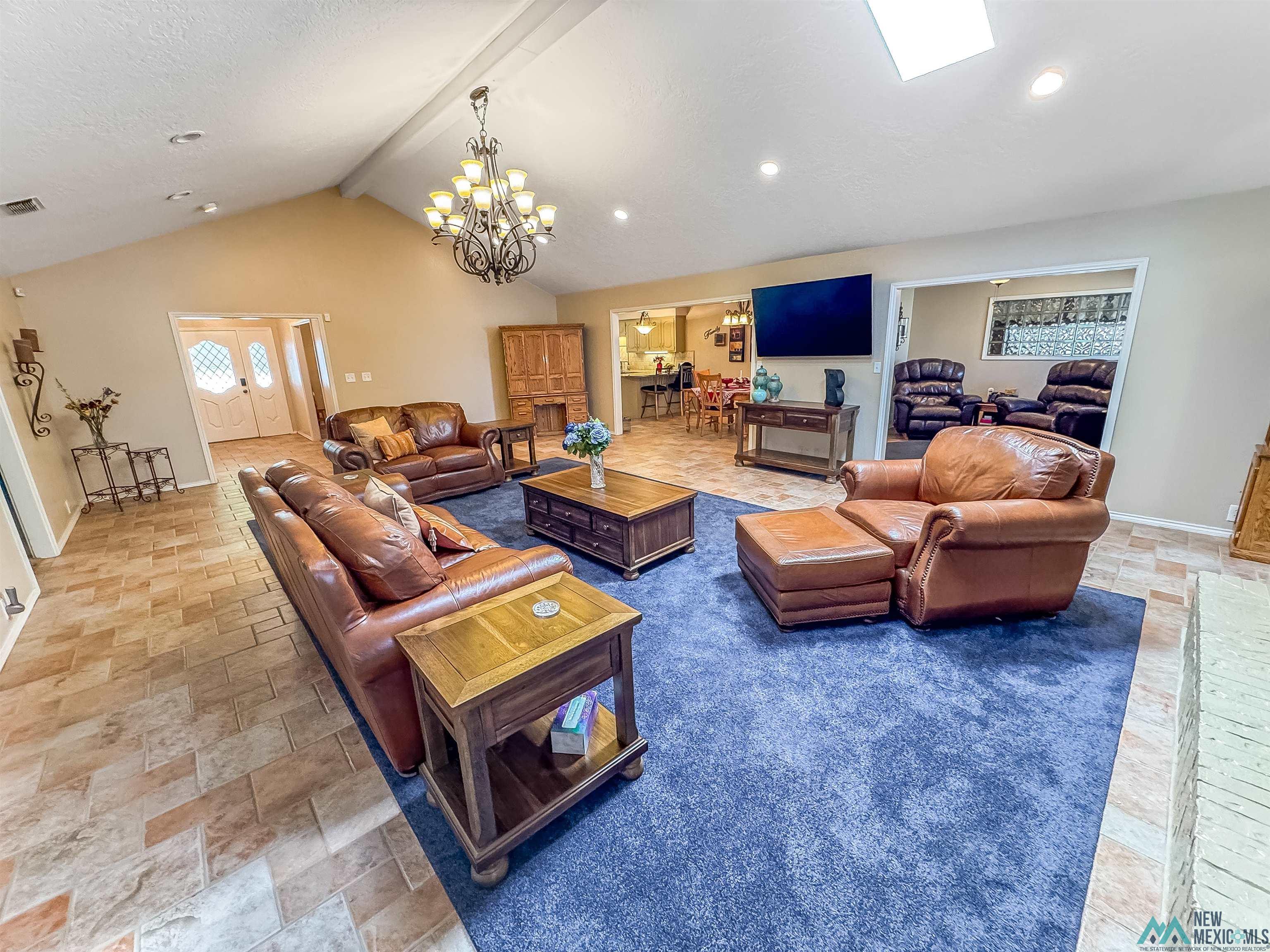 530 E Jemez Road, Hobbs, Texas image 5