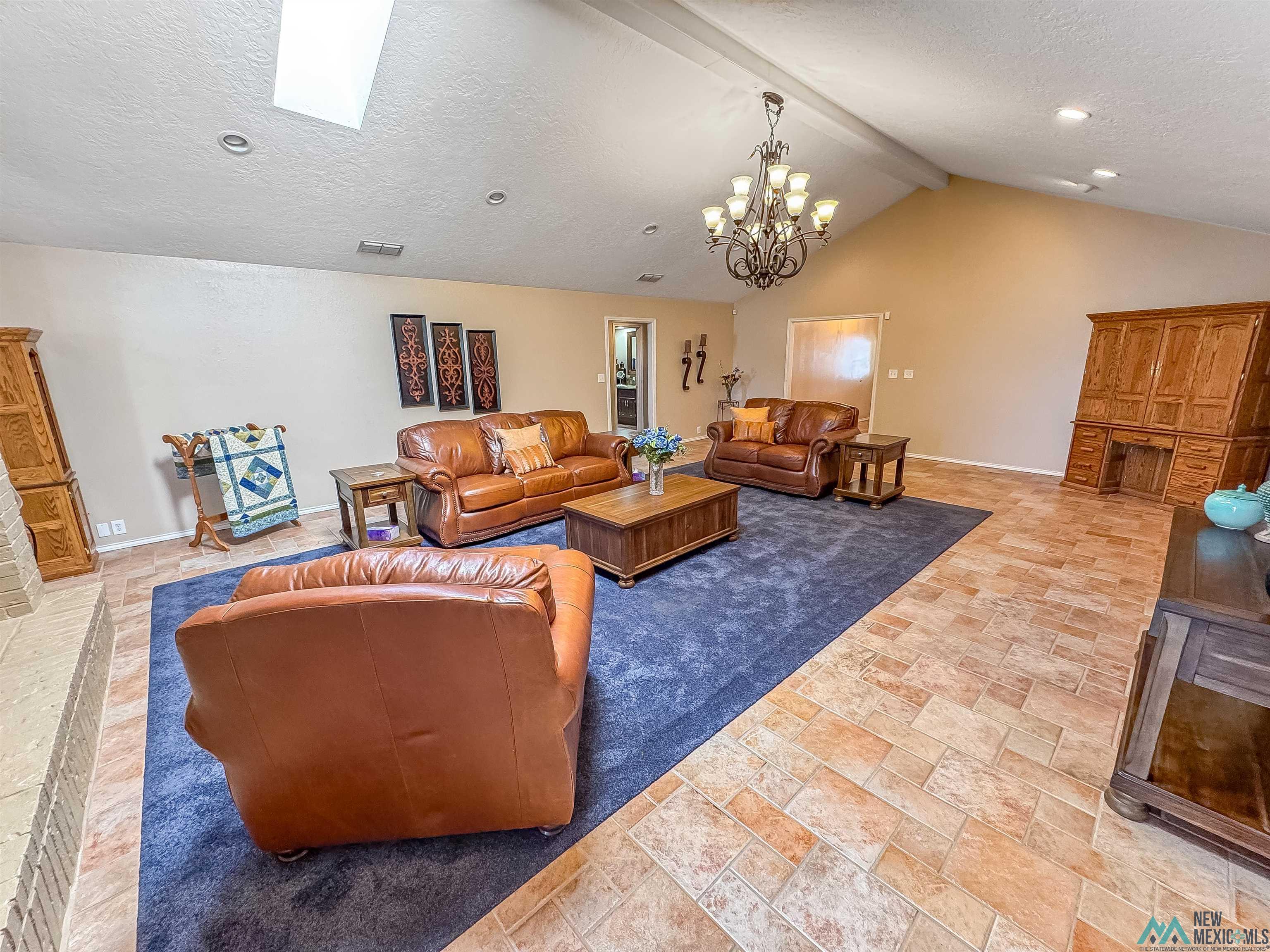 530 E Jemez Road, Hobbs, Texas image 8
