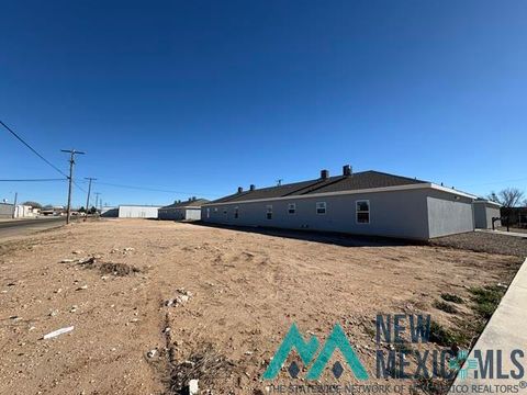 Multifamily For Sale - 320 N Ave. B<br/> Roosevelt County, Portales, NM 88130