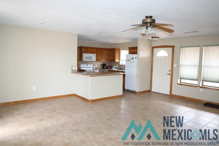 10 E Macademia Road, Truth Or Consequences, Texas image 6