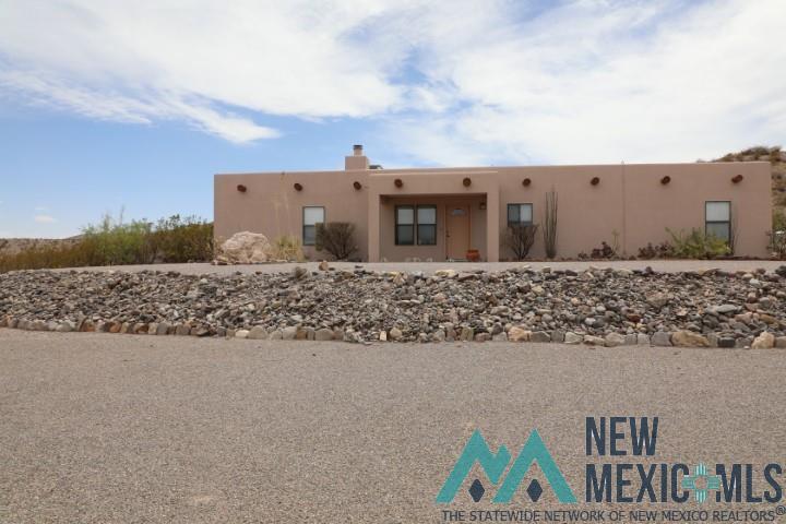 10 E Macademia Road, Truth Or Consequences, Texas image 2