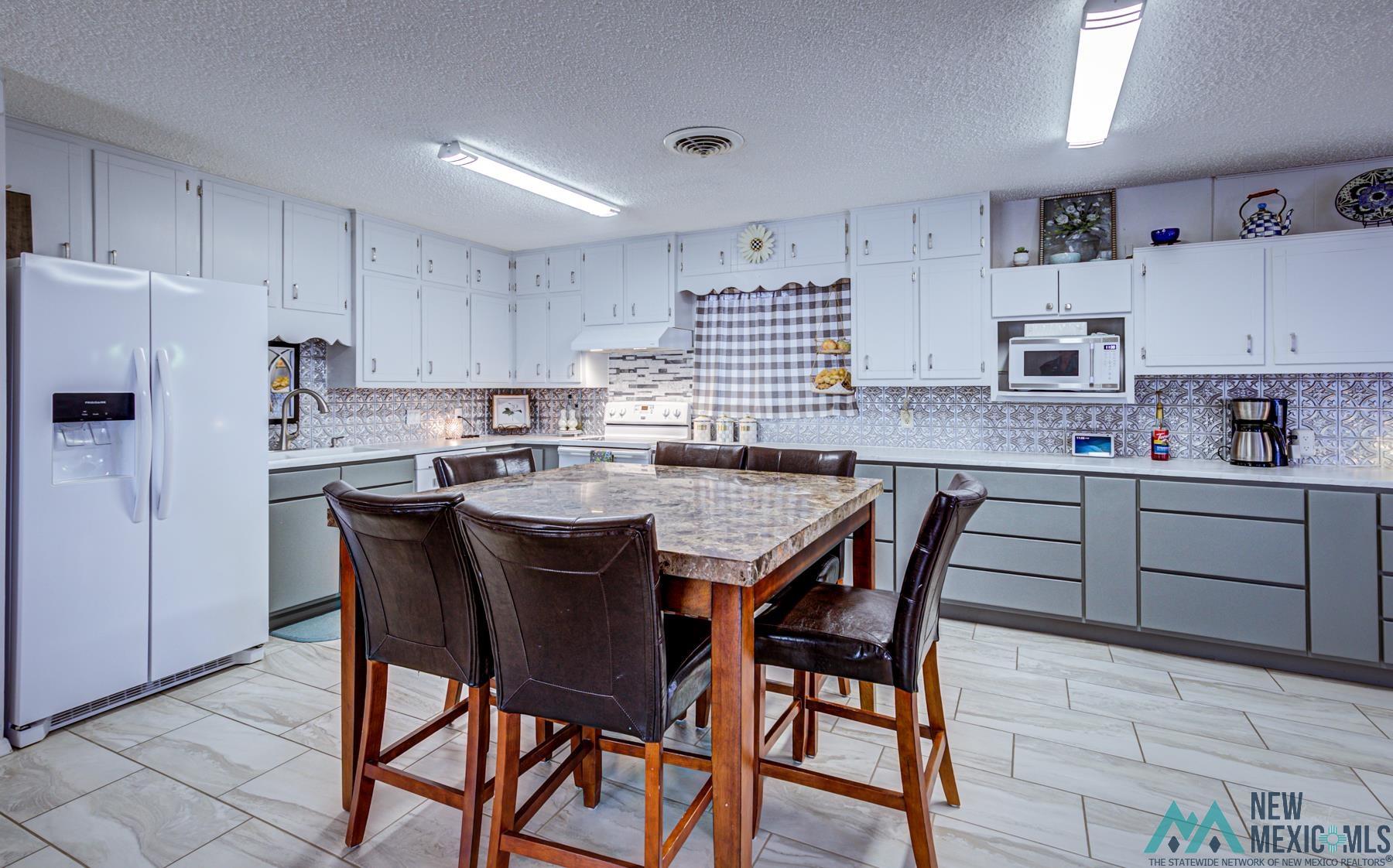 1315 S Santa Monica Street, Deming, Texas image 11