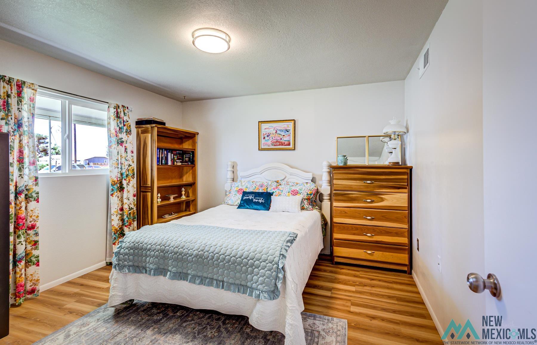 1315 S Santa Monica Street, Deming, Texas image 32