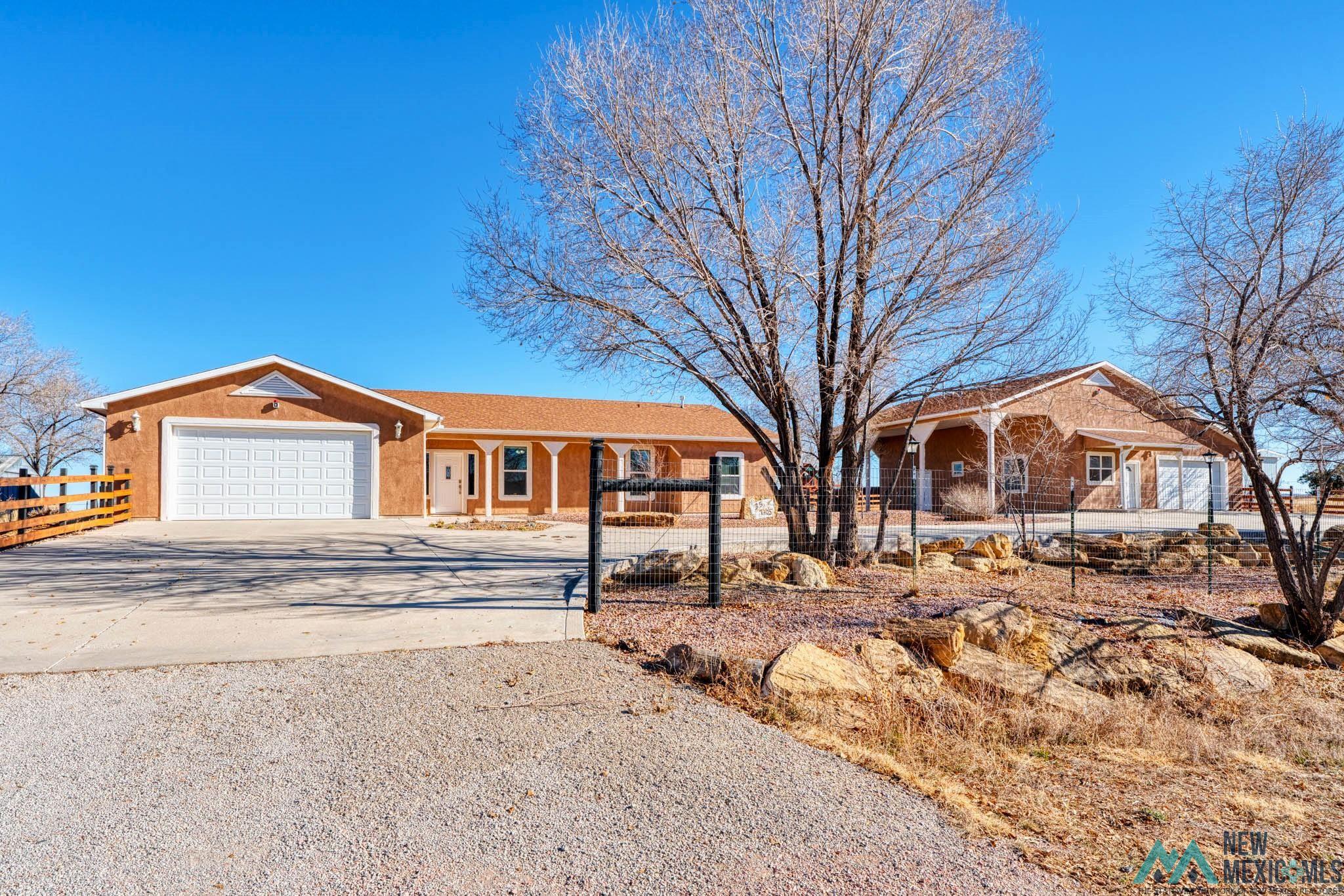 35 Taos Drive, Gallup, New Mexico image 1