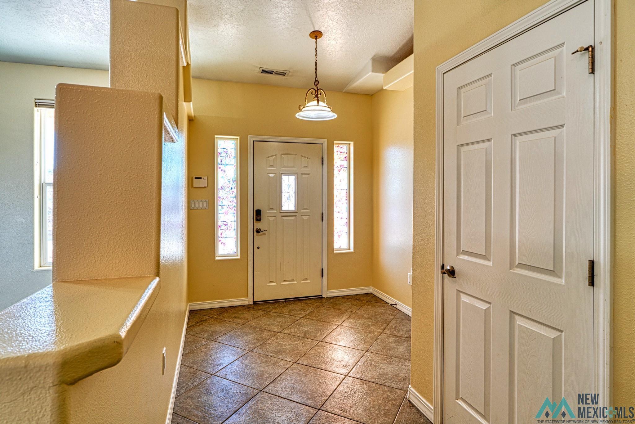 35 Taos Drive, Gallup, New Mexico image 4