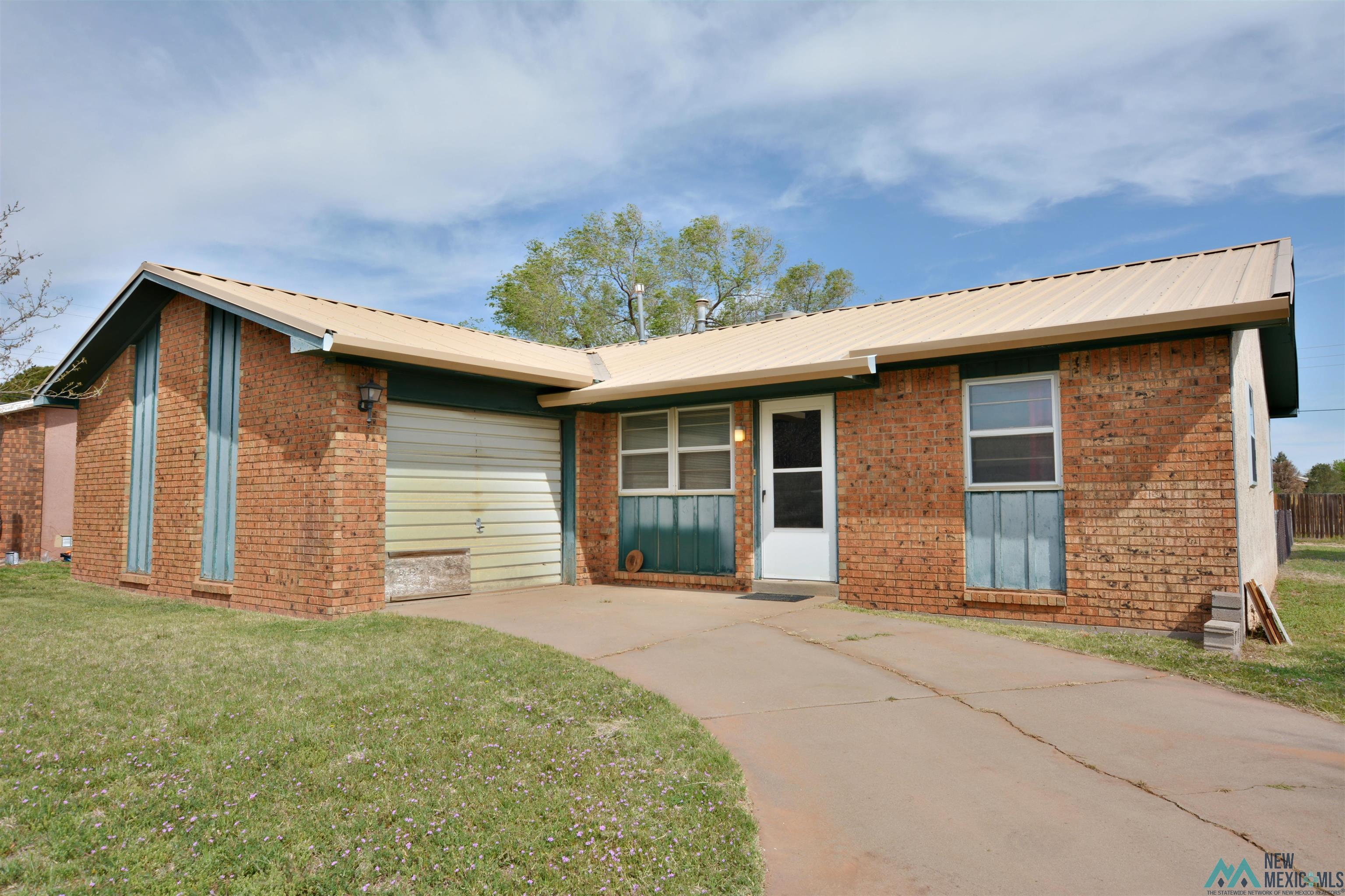 908 E 14th Street, Clovis, Texas image 1