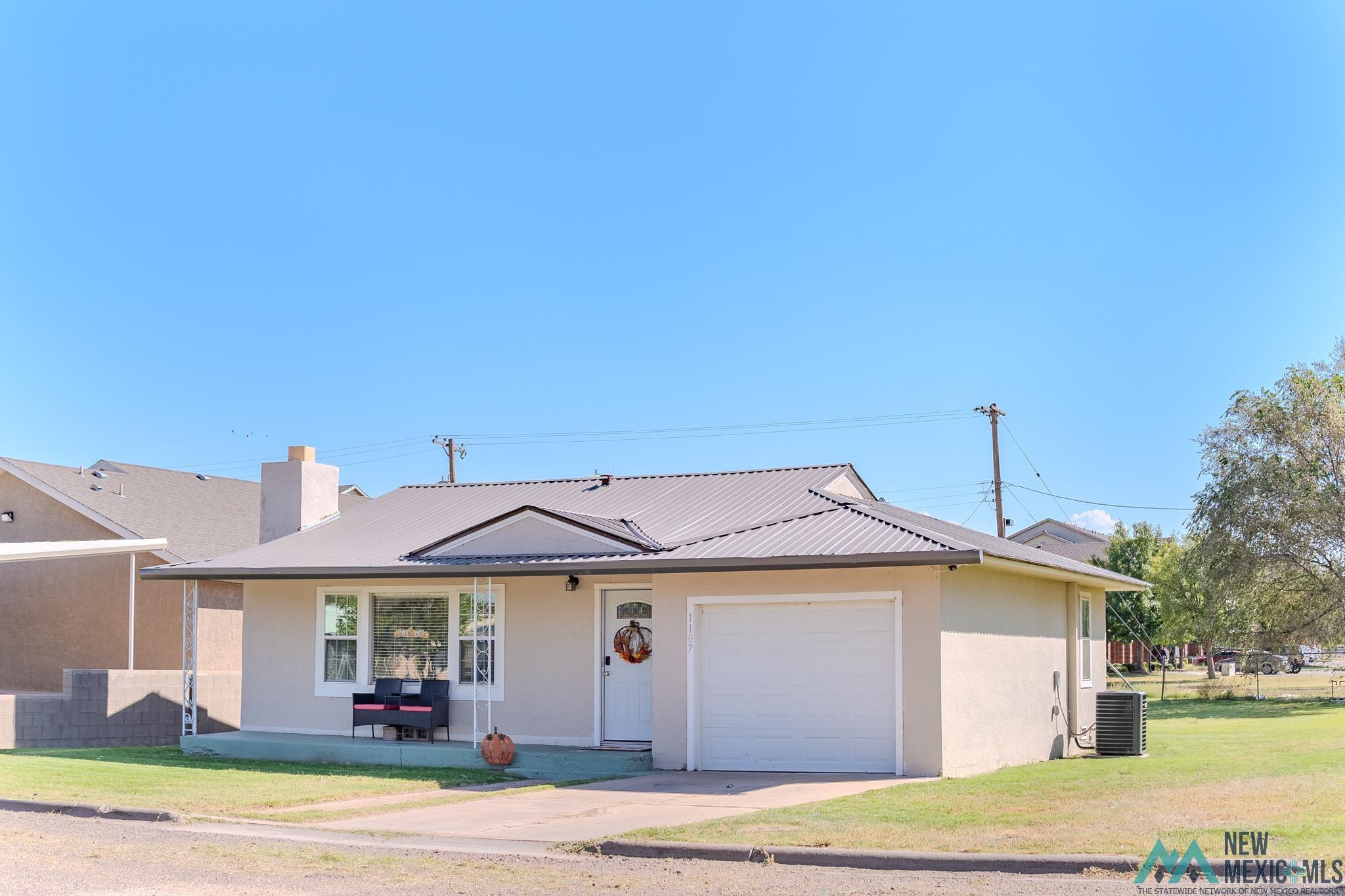 1107 W 15th Street, Portales, New Mexico image 2