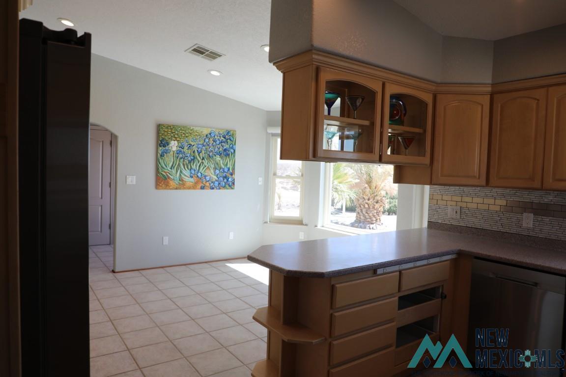 211 Hallmark St, Elephant Butte, New Mexico image 3