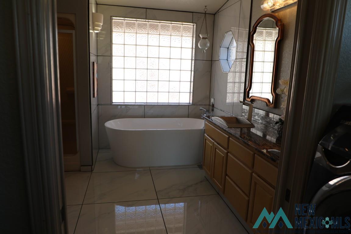 211 Hallmark St, Elephant Butte, New Mexico image 14