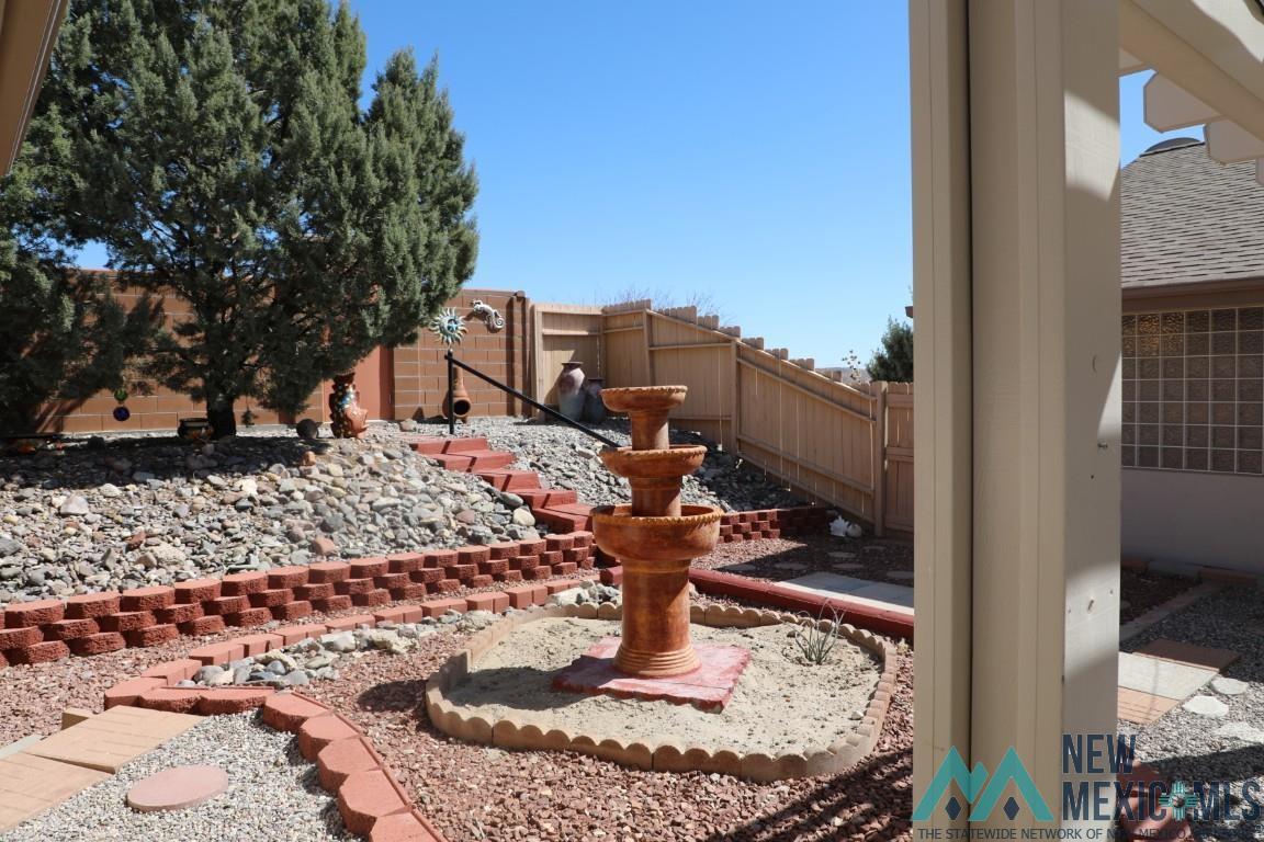 211 Hallmark St, Elephant Butte, New Mexico image 24