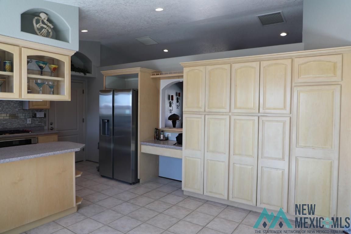 211 Hallmark St, Elephant Butte, New Mexico image 4