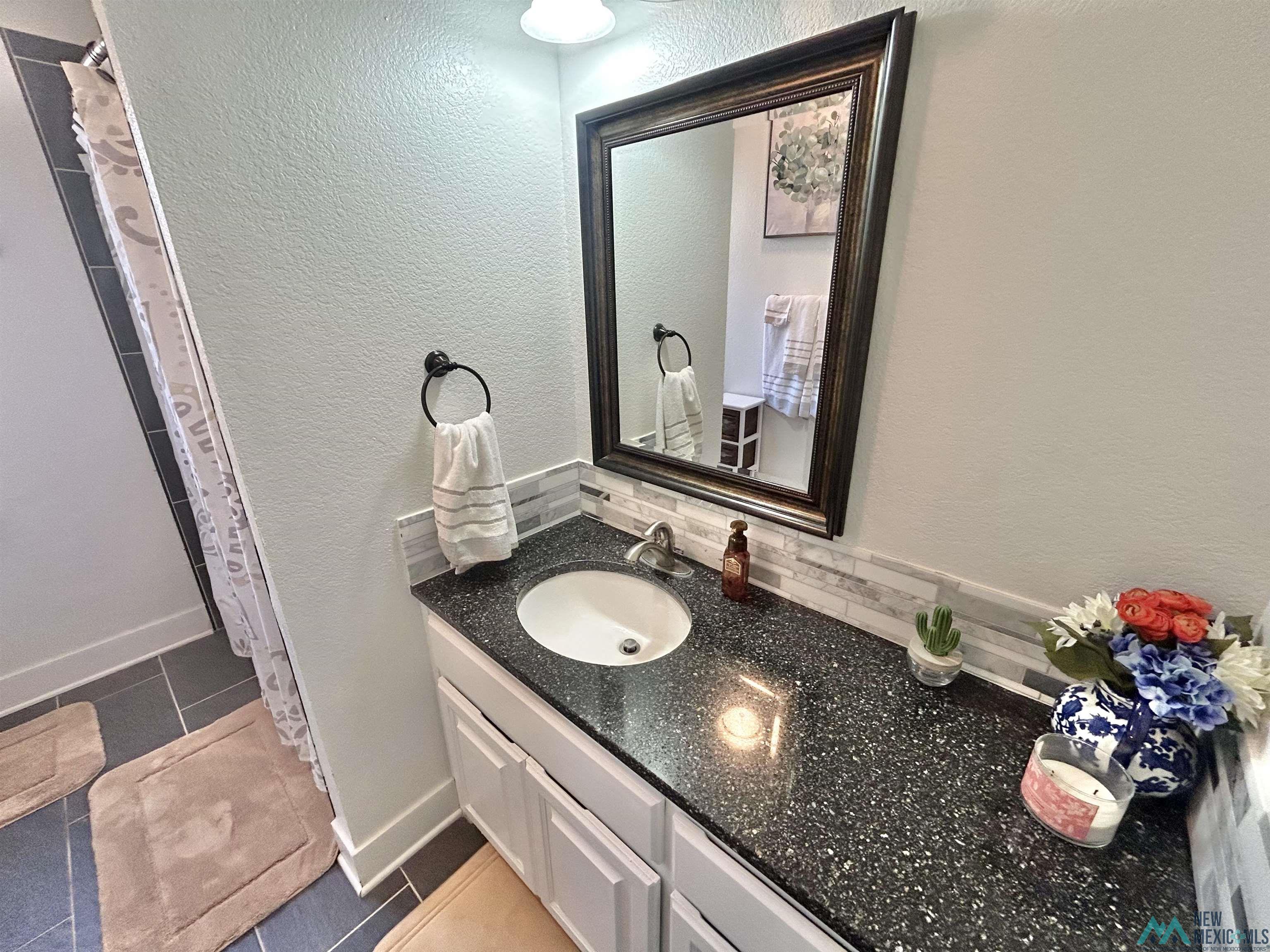 1624 W Chico Drive, Hobbs, Texas image 10