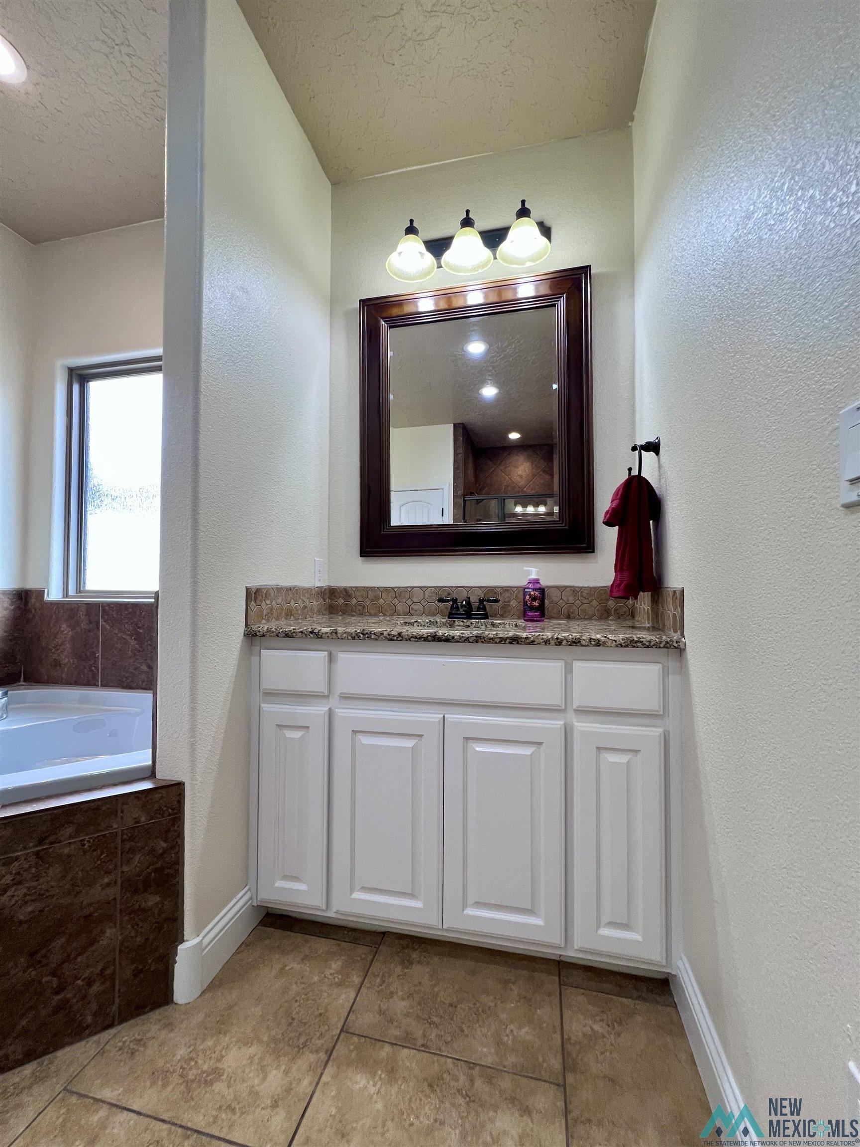 2505 W Mann Avenue, Artesia, New Mexico image 24