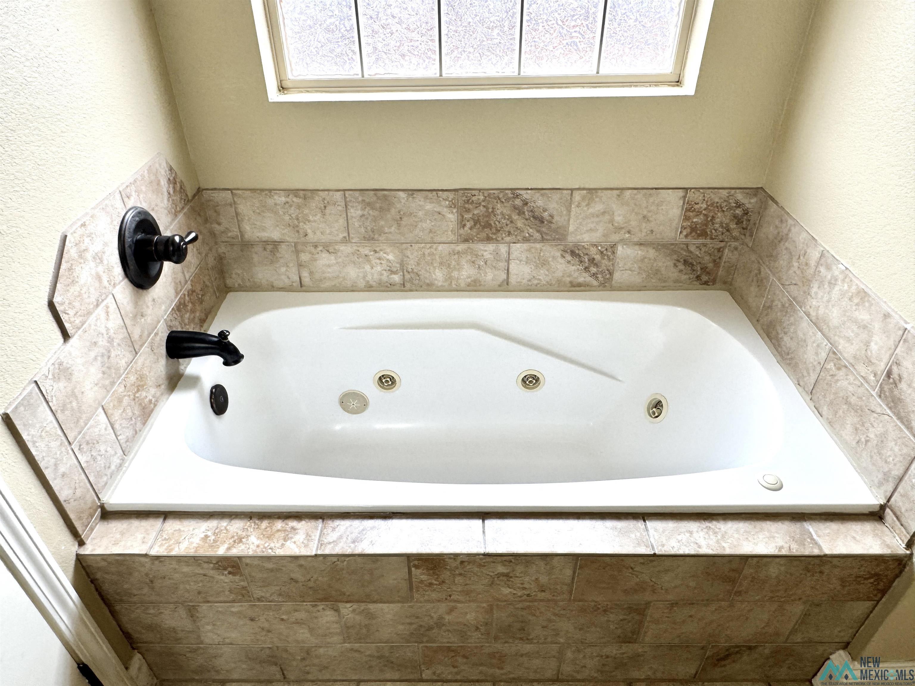 2112 Howard Cowper Drive, Clovis, Texas image 20