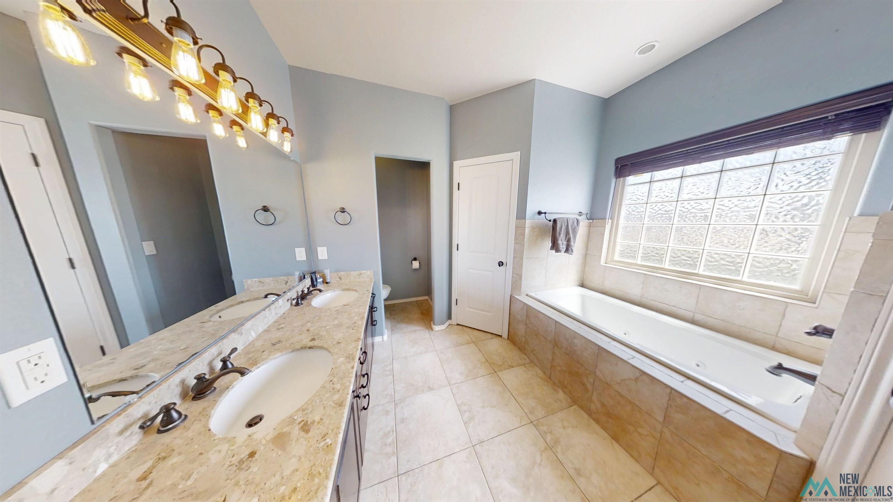 4312 Sandstone Drive, Clovis, Texas image 7