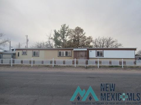 Homes For Sale - 421 E Albertson Drive<br/> Hobbs, NM 88240