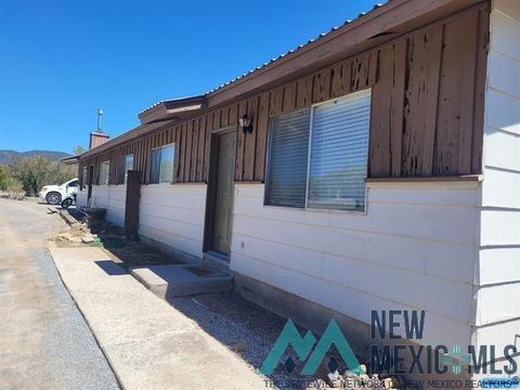 Homes For Sale - 4460/4470 Little Walnut Road<br/> Silver City, NM 88061