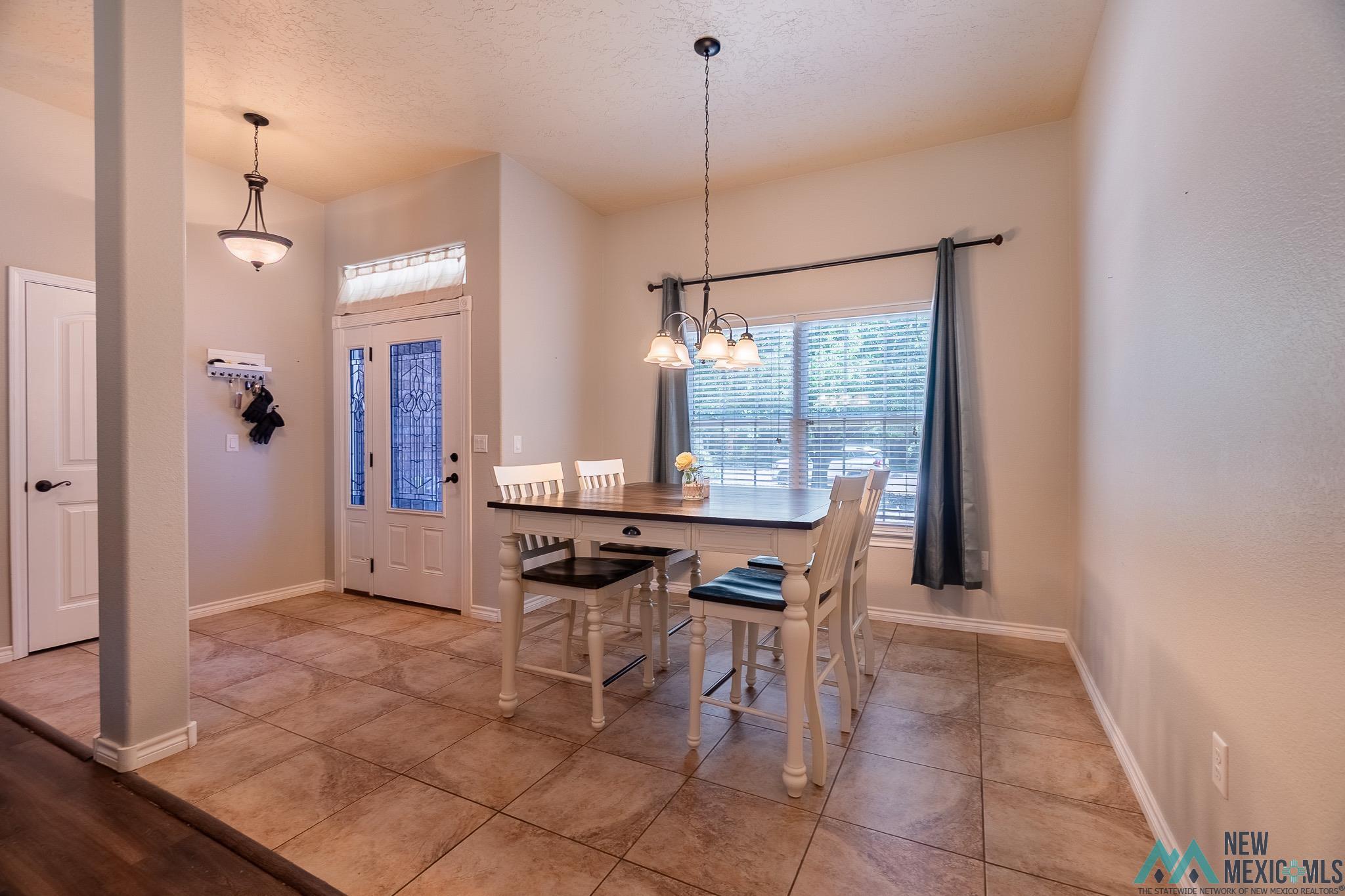 604 Sara Layne Street, Clovis, Texas image 5