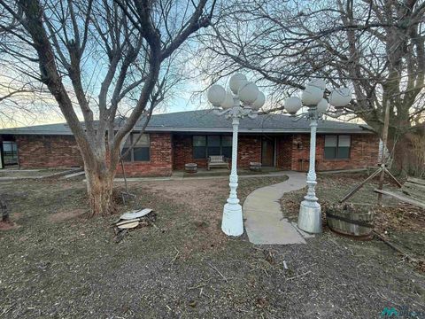 Homes For Sale - 1609 W Alabama Street<br/> Hobbs, NM 88242