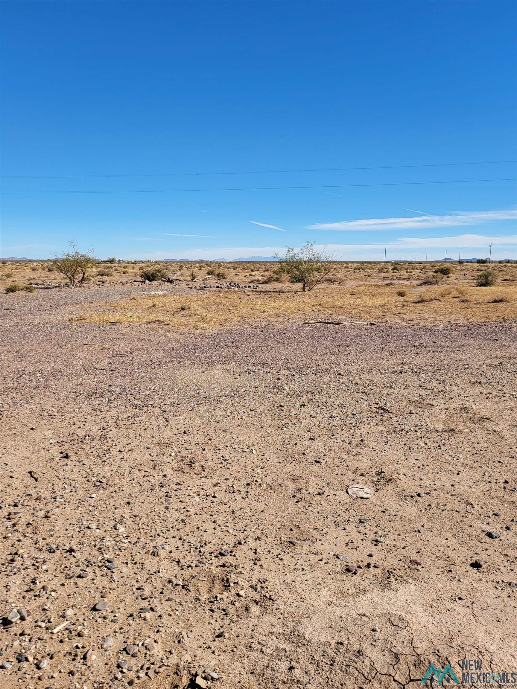 18810 El Bordo Rd Se Road, Deming, Texas image 9