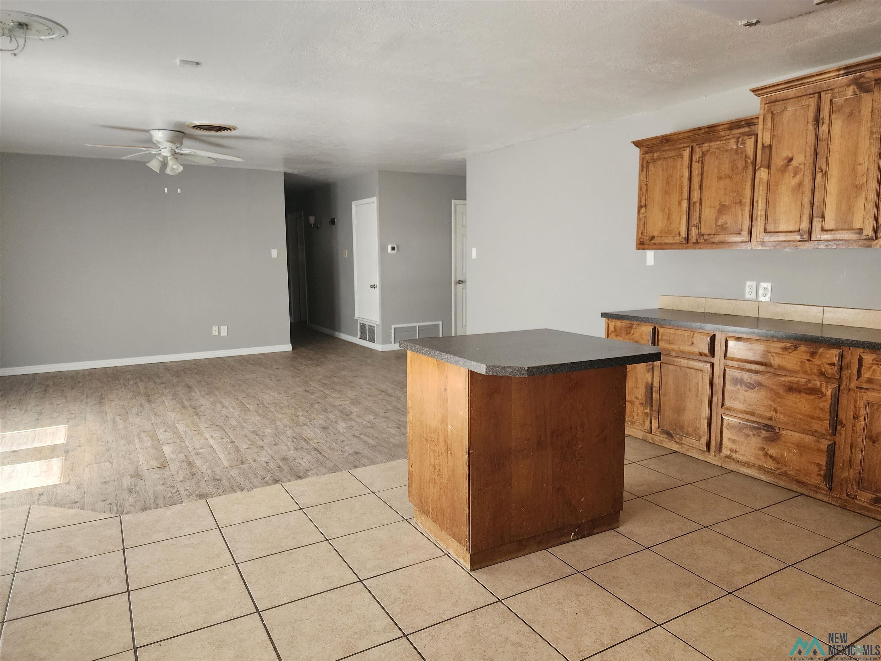 2303 Cornell Dr, Roswell, Texas image 7