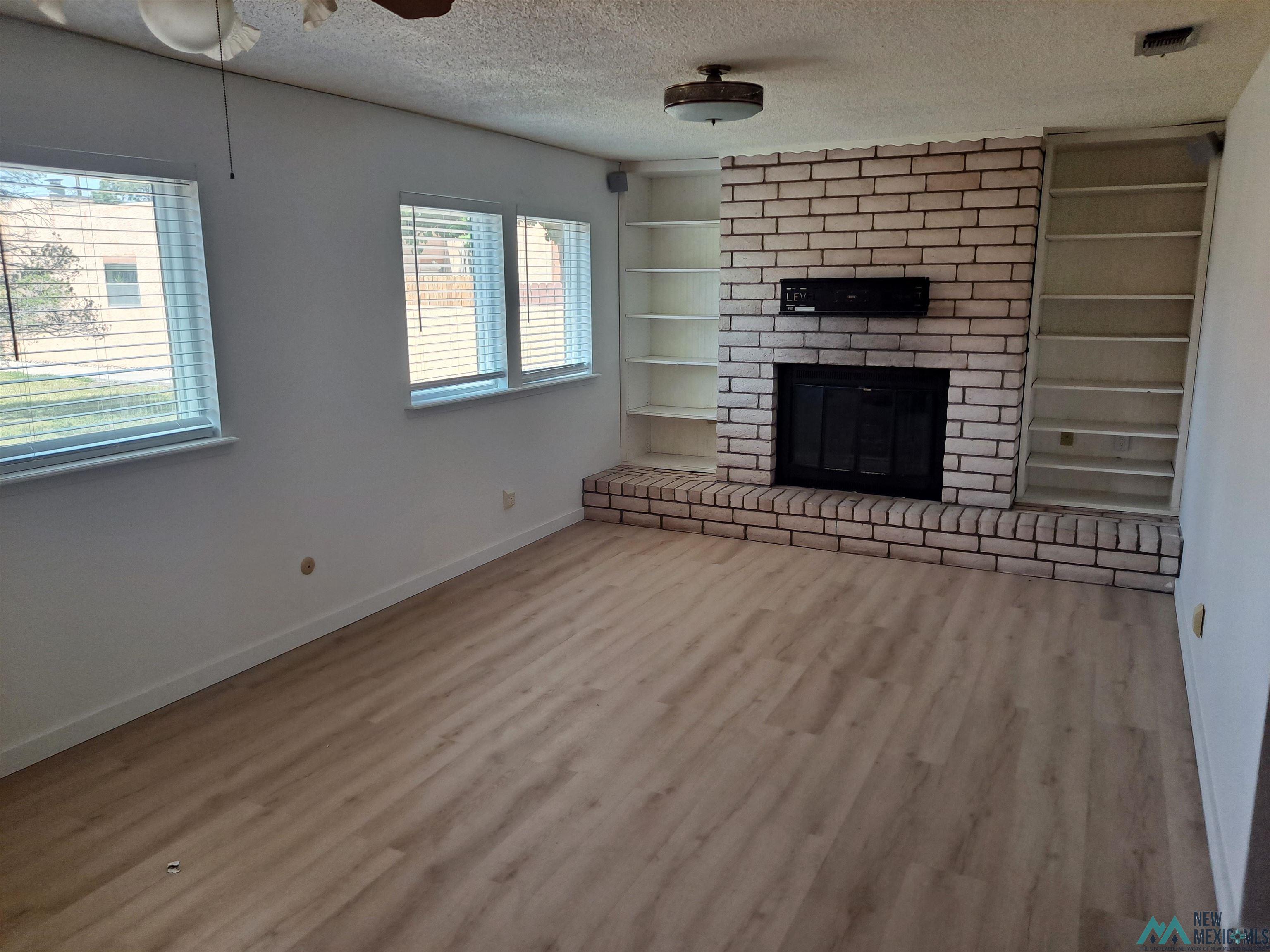 1202 S Sunset Avenue, Roswell, Texas image 4
