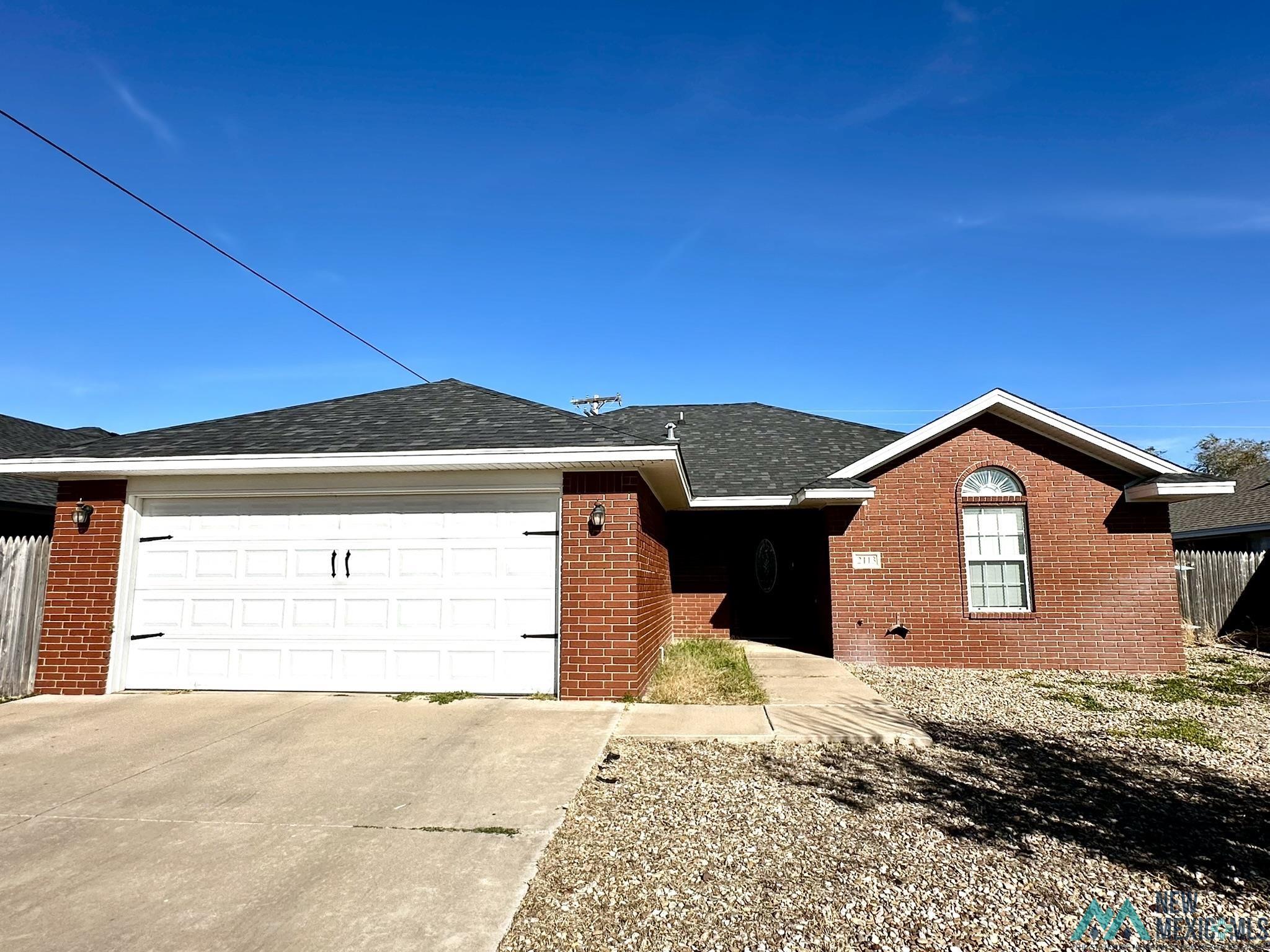 2113 Hayes St, Portales, Texas image 1