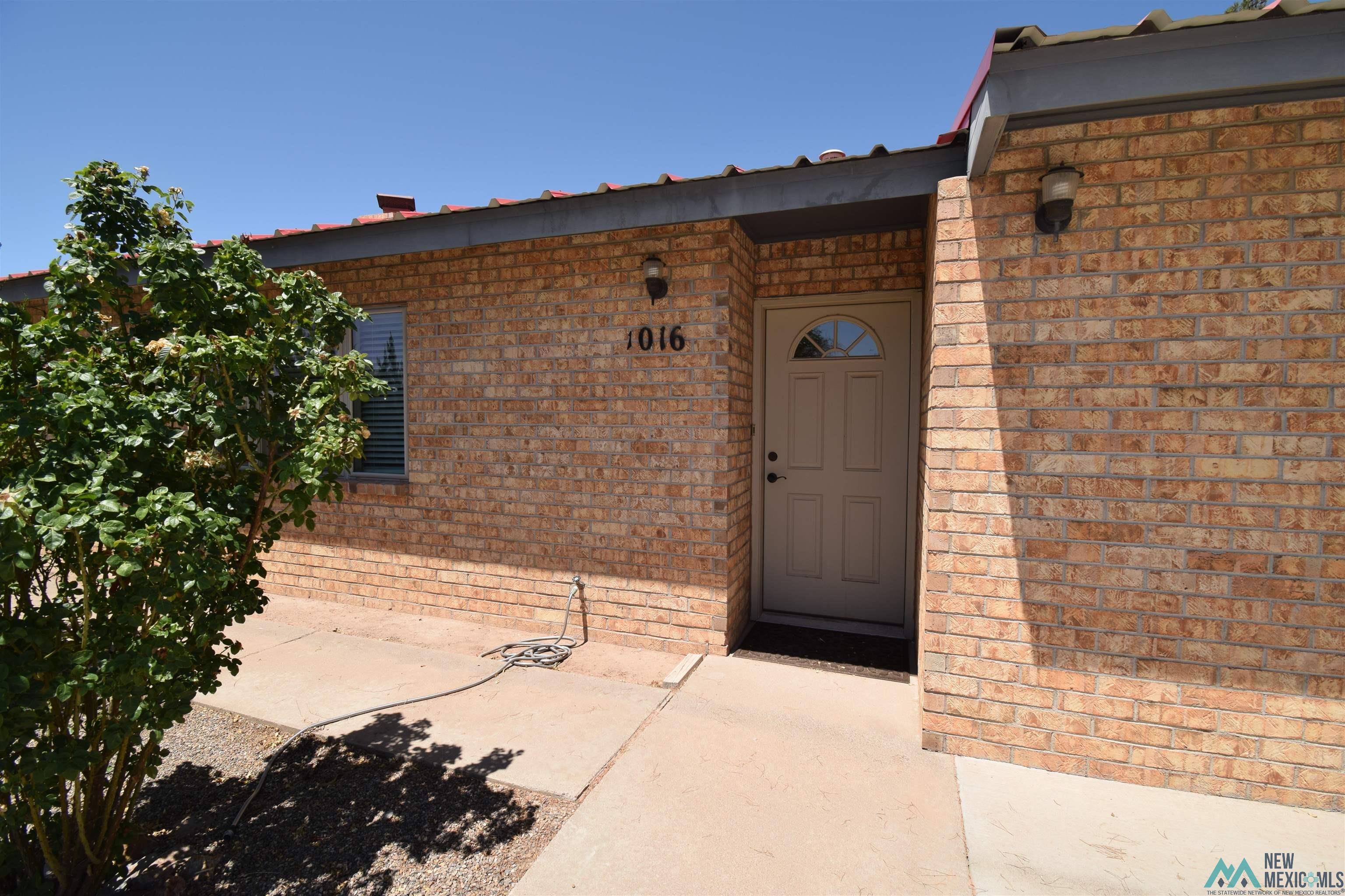 1016 S Mallery St, Deming, New Mexico image 2