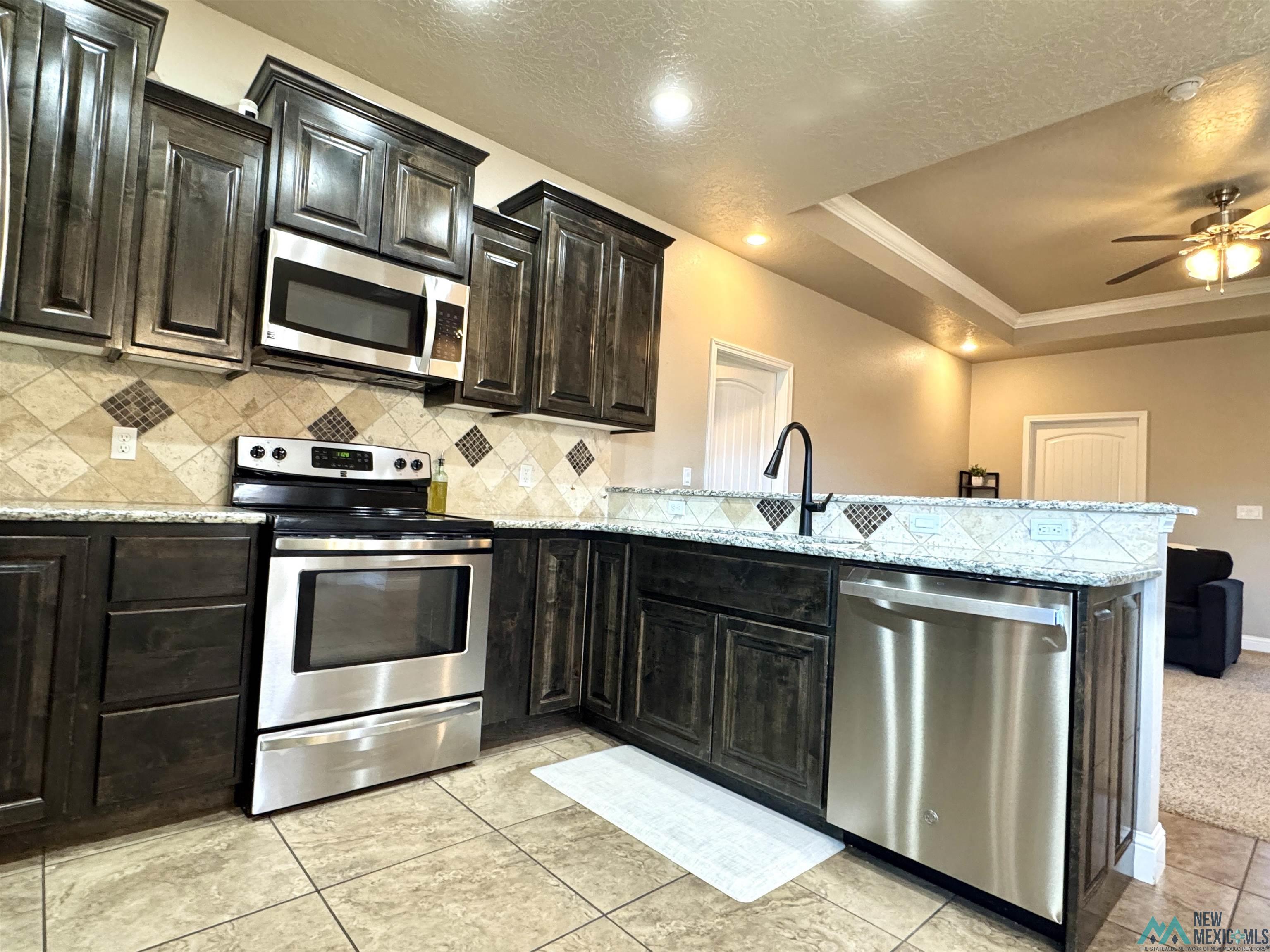 201 Almond Tree Lane, Clovis, Texas image 13